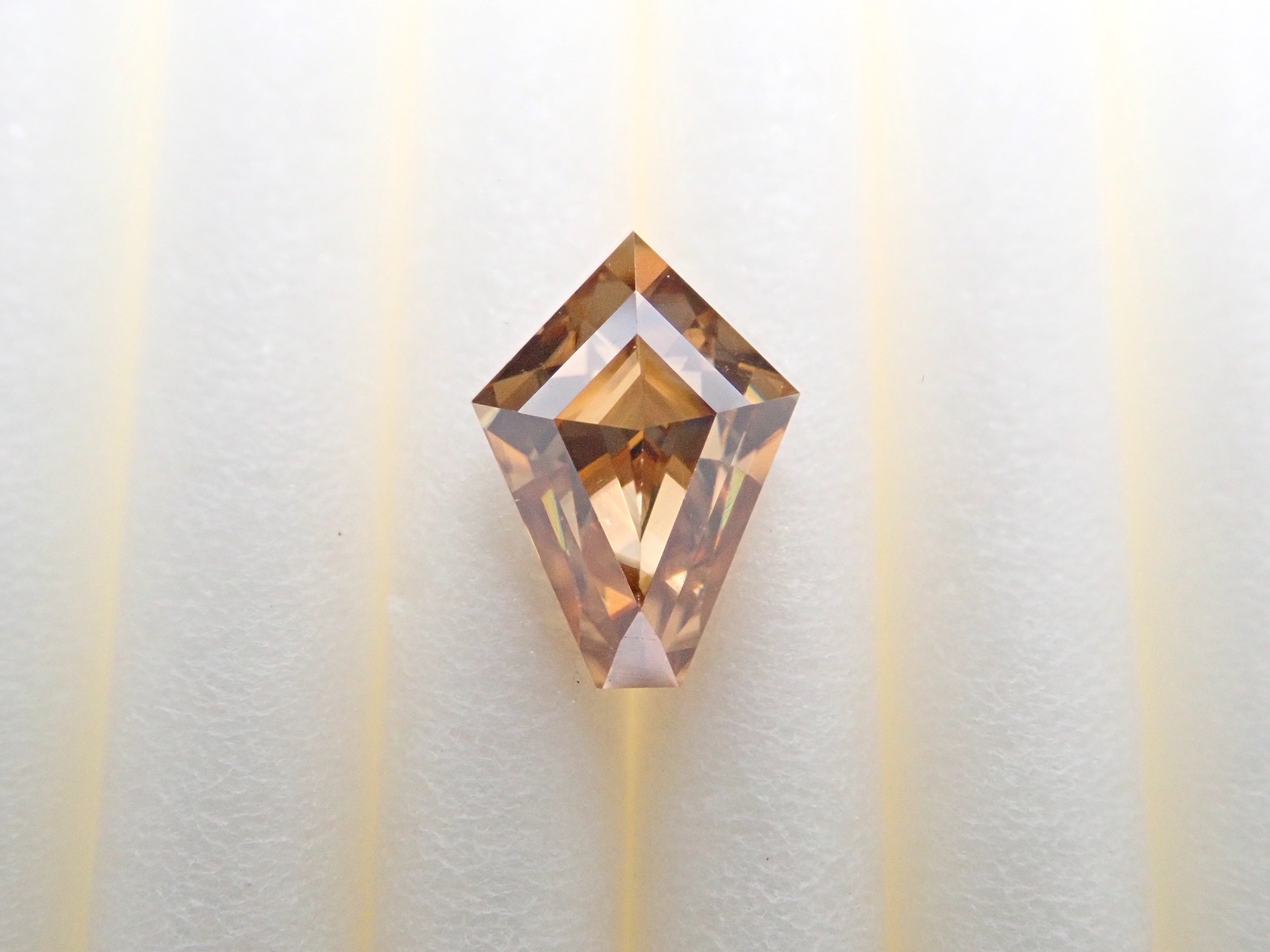 【11/11 22時販売】合成モアッサナイト 0.632ctルース