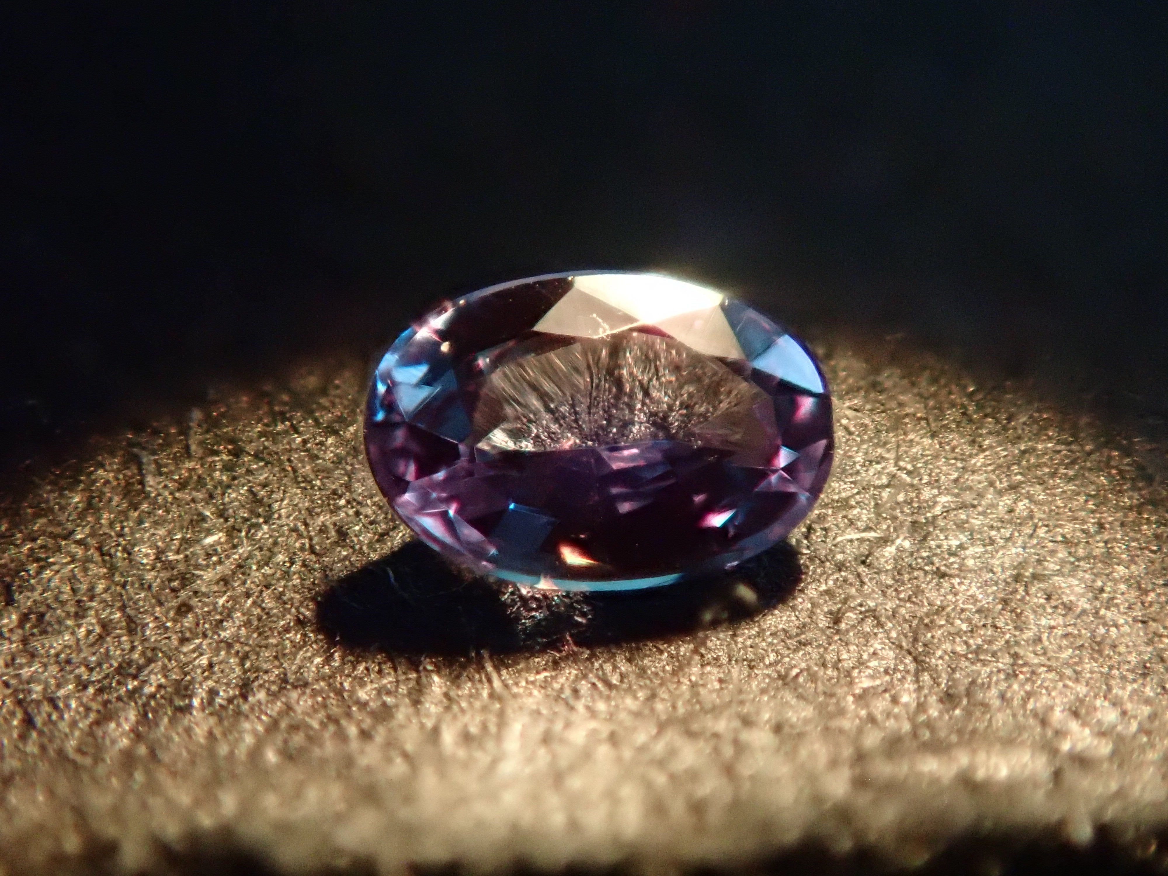 【12544974掲載】ブラジル産アレキサンドライト 0.058ctルース