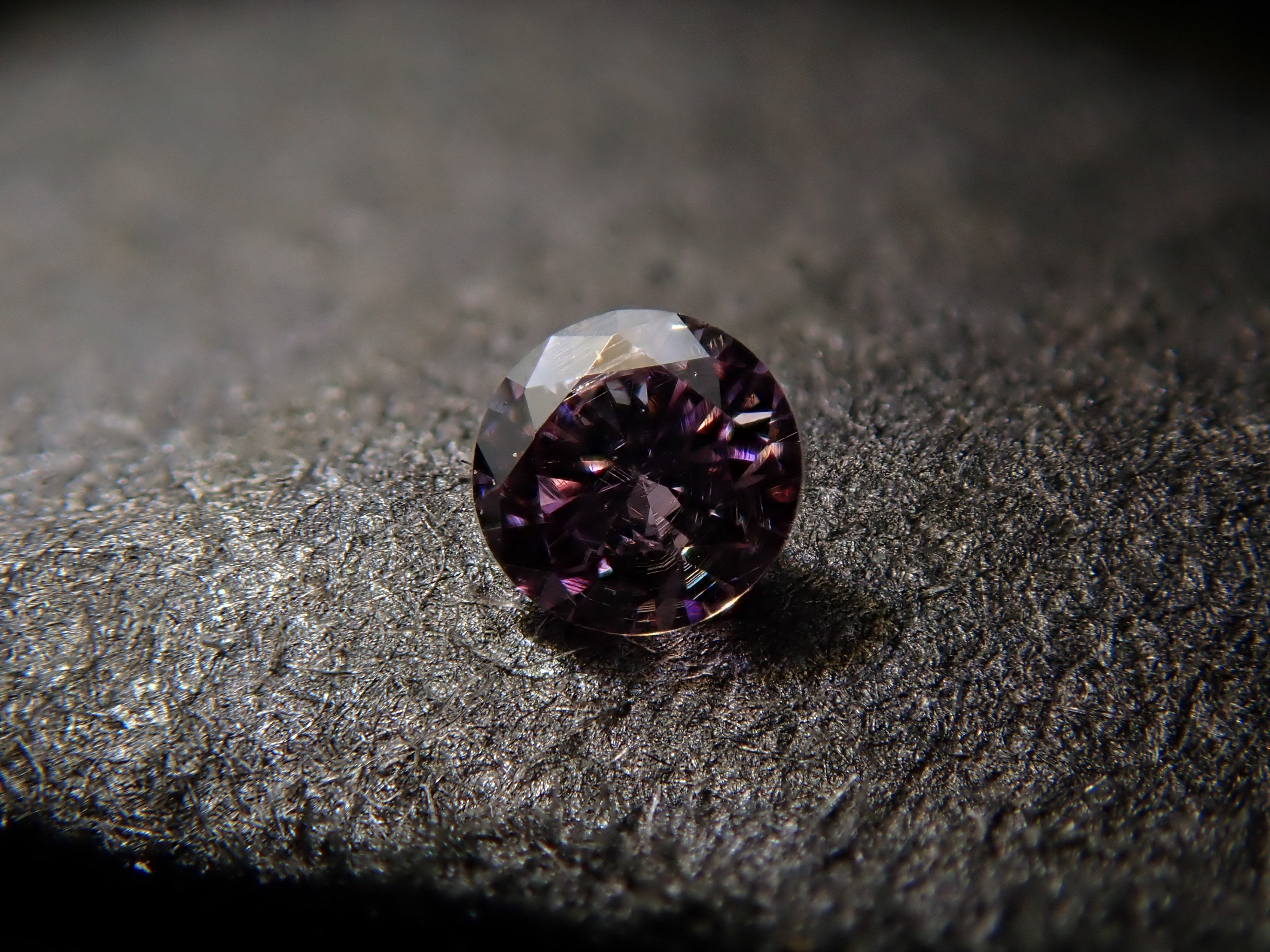 ピンクダイヤモンド 0.034ctルース(FANCY PURPLE PINK, I-1)