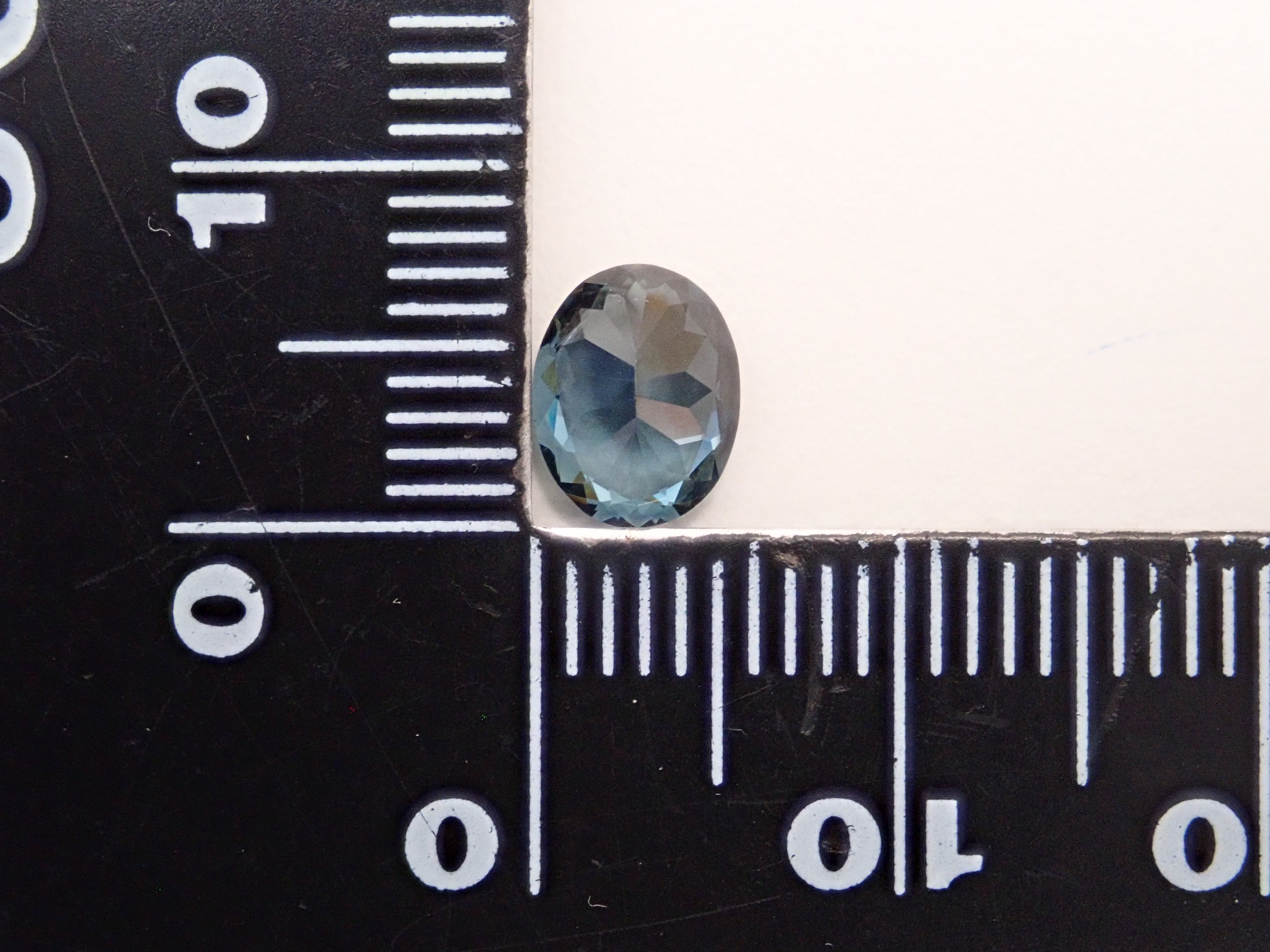 【12564182掲載】タンザニア産スピネル 1.154ctルース