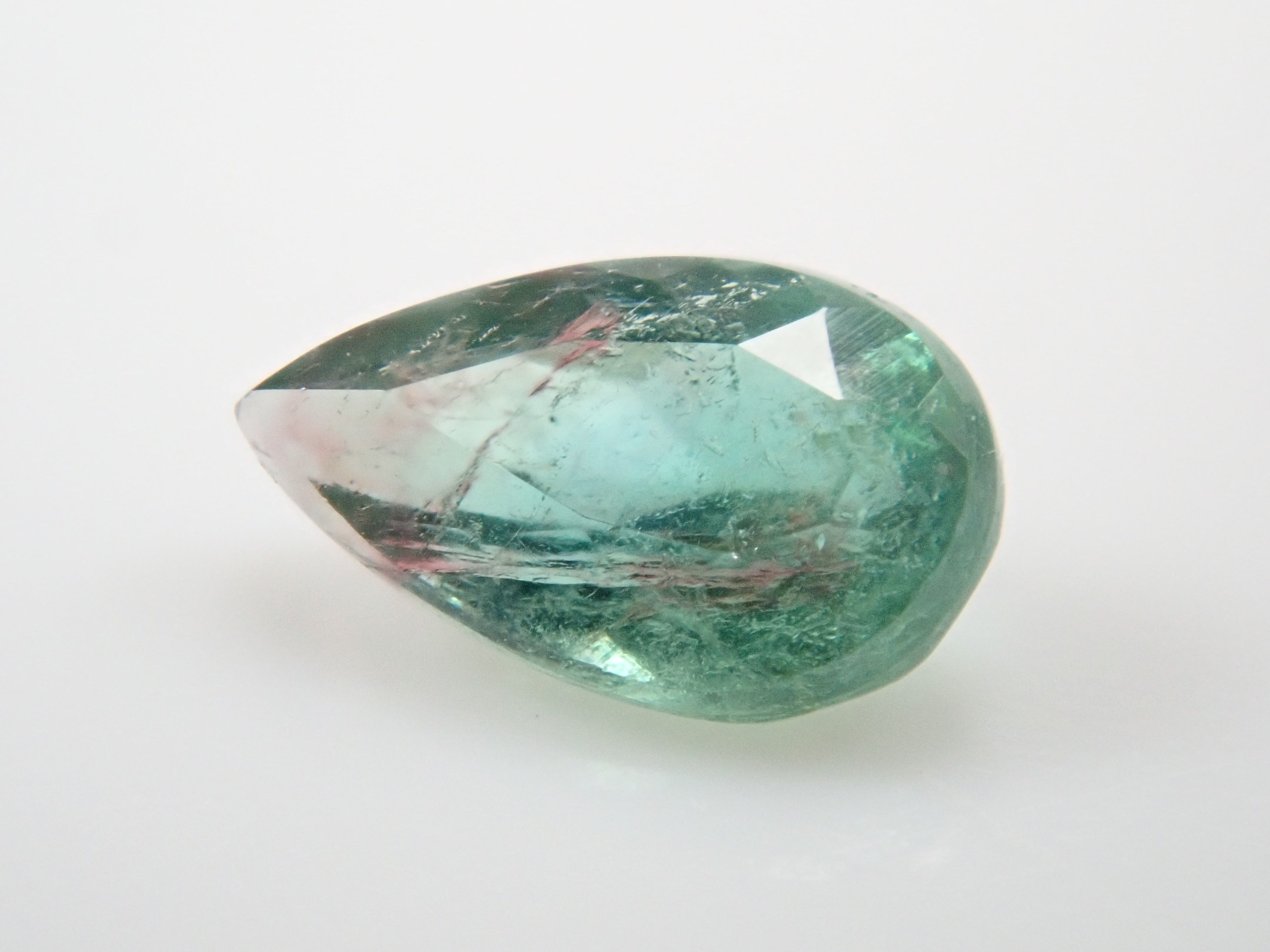 ブラジル産パーティカラーパライバトルマリン 0.149ctルース(CuO:1.4%、MnO:2.8%)