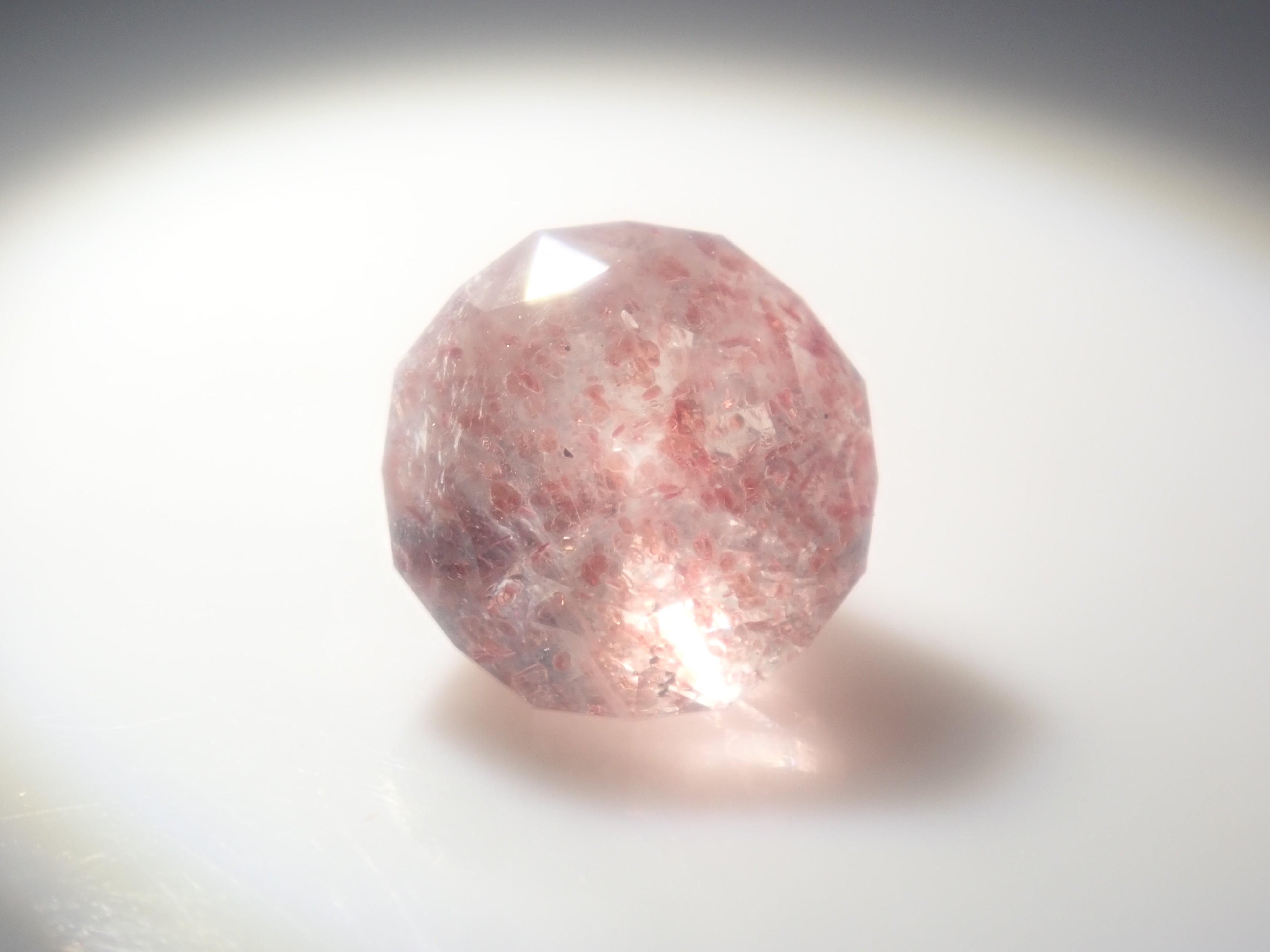 ブラジル産ストロベリークォーツ 0.830ctルース