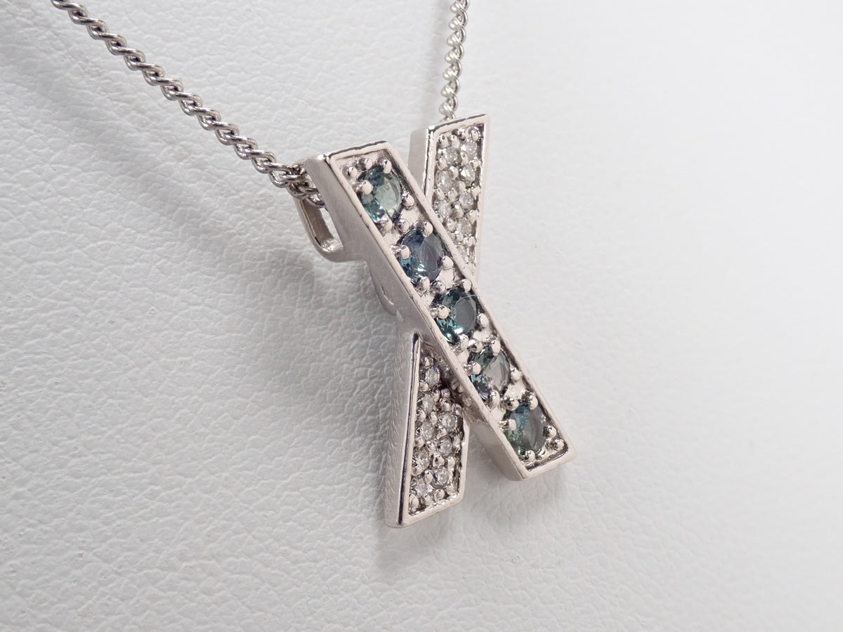 【22602717掲載】【カラフリ】Pt900 アレキサンドライト 0.33ct ダイヤモンド0.11ctペンダントトップ(ネックレストップ)鑑別書