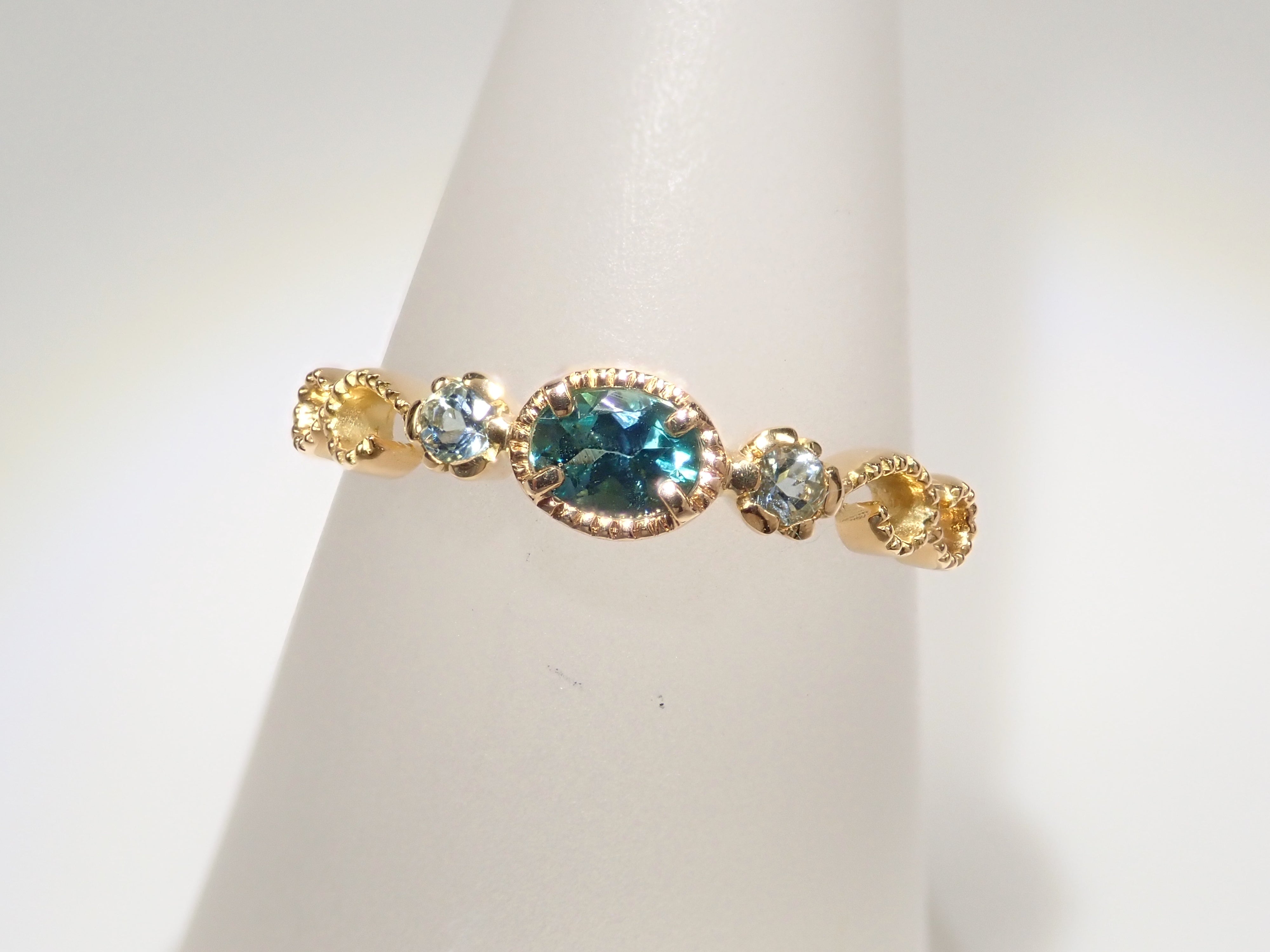 抽選販売083103_K18YGタンザニア産コーネルピン 0.217ct・アクアマリンリング