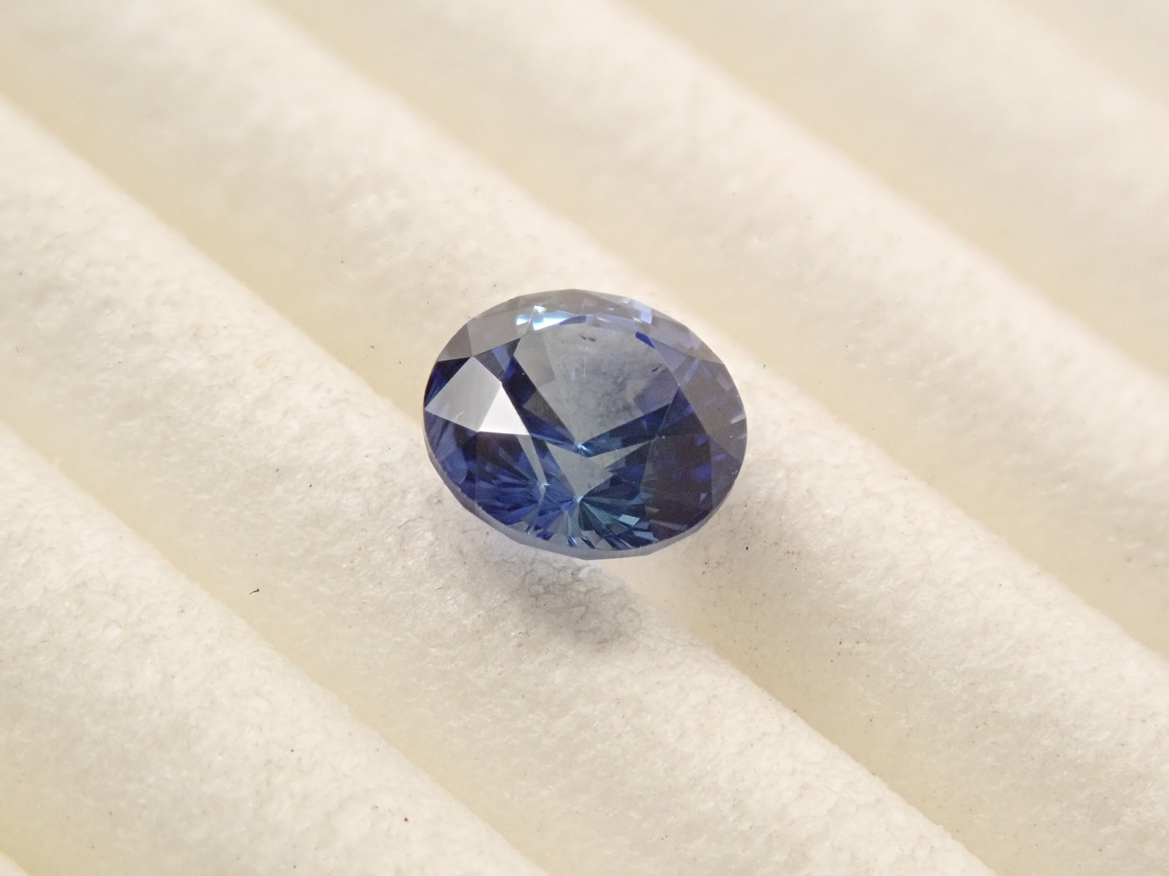 【8/29 22時販売】コーンフラワーブルーサファイア 4.5mm/0.490ctルース AIGS