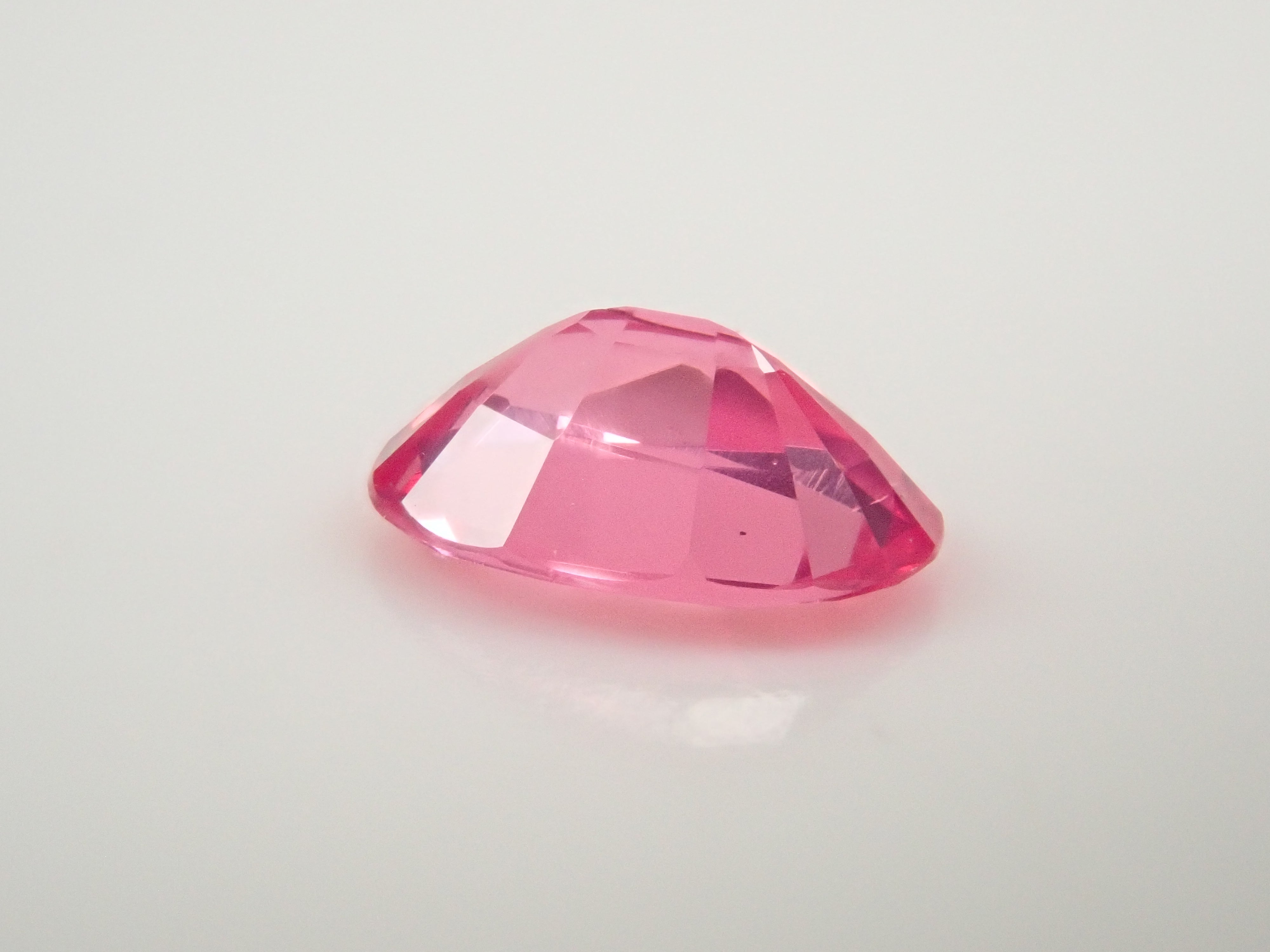 【12559020掲載】ホットピンクスピネル 0.276ctルース