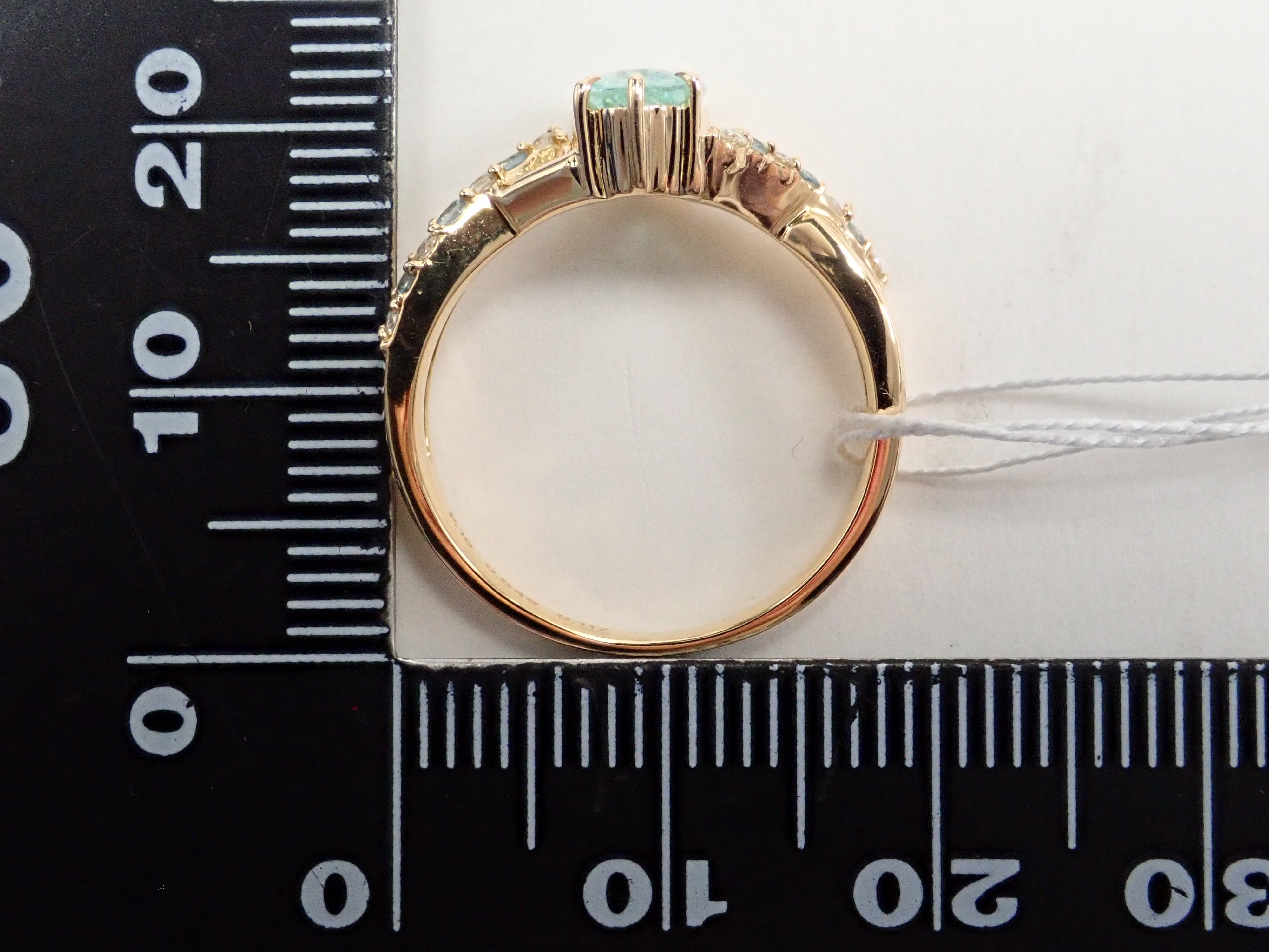 【22602503掲載】K18YG モザンビーク産パライバトルマリン 0.649ct リング