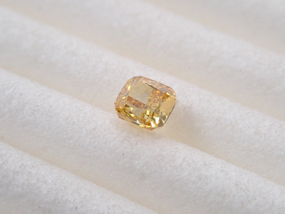 【9/12 22時販売】イエローダイヤモンド 0.212ctルース(FANCY DEEP ORANGY YELLOW, VS1)