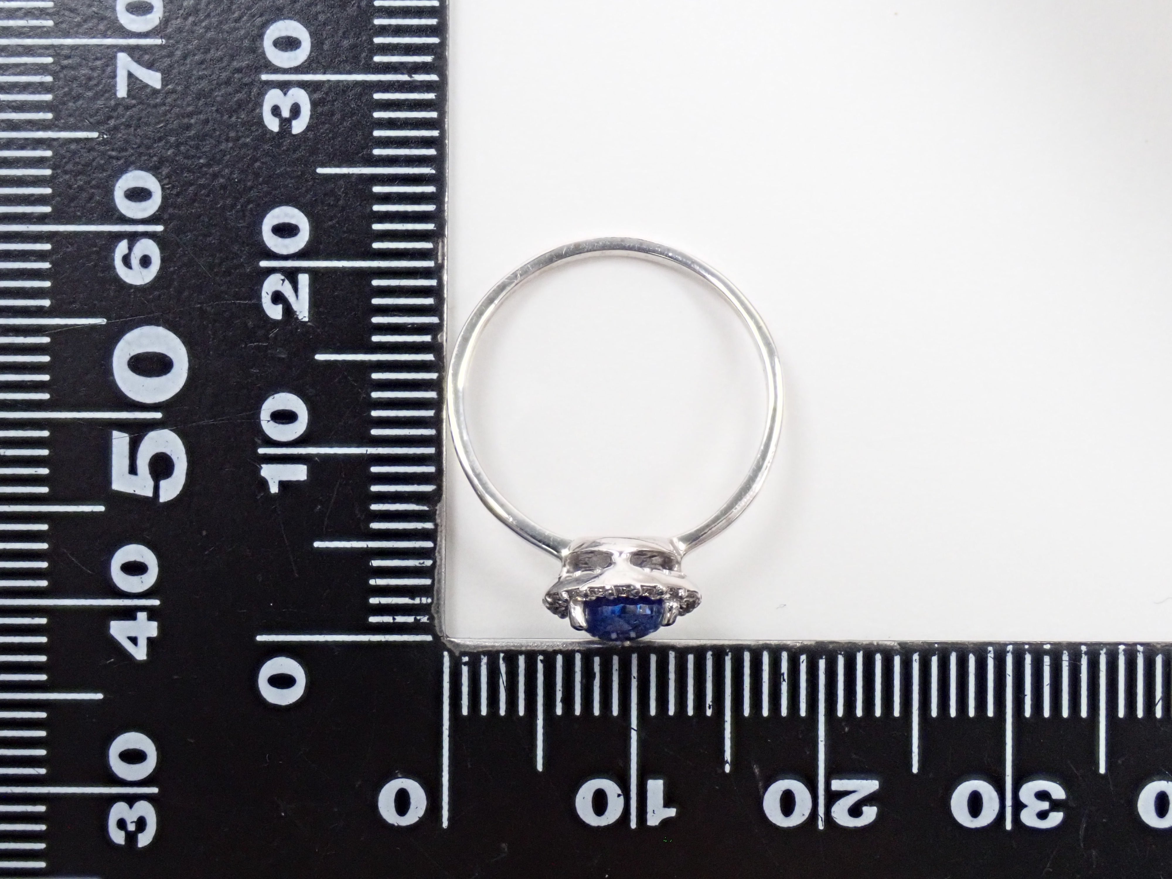 【9/4(金)AM10時〆:抽選販売_11】K18WG スリランカ産ブルーサファイア 1.22ct ダイヤモンド0.14ctリング鑑別書