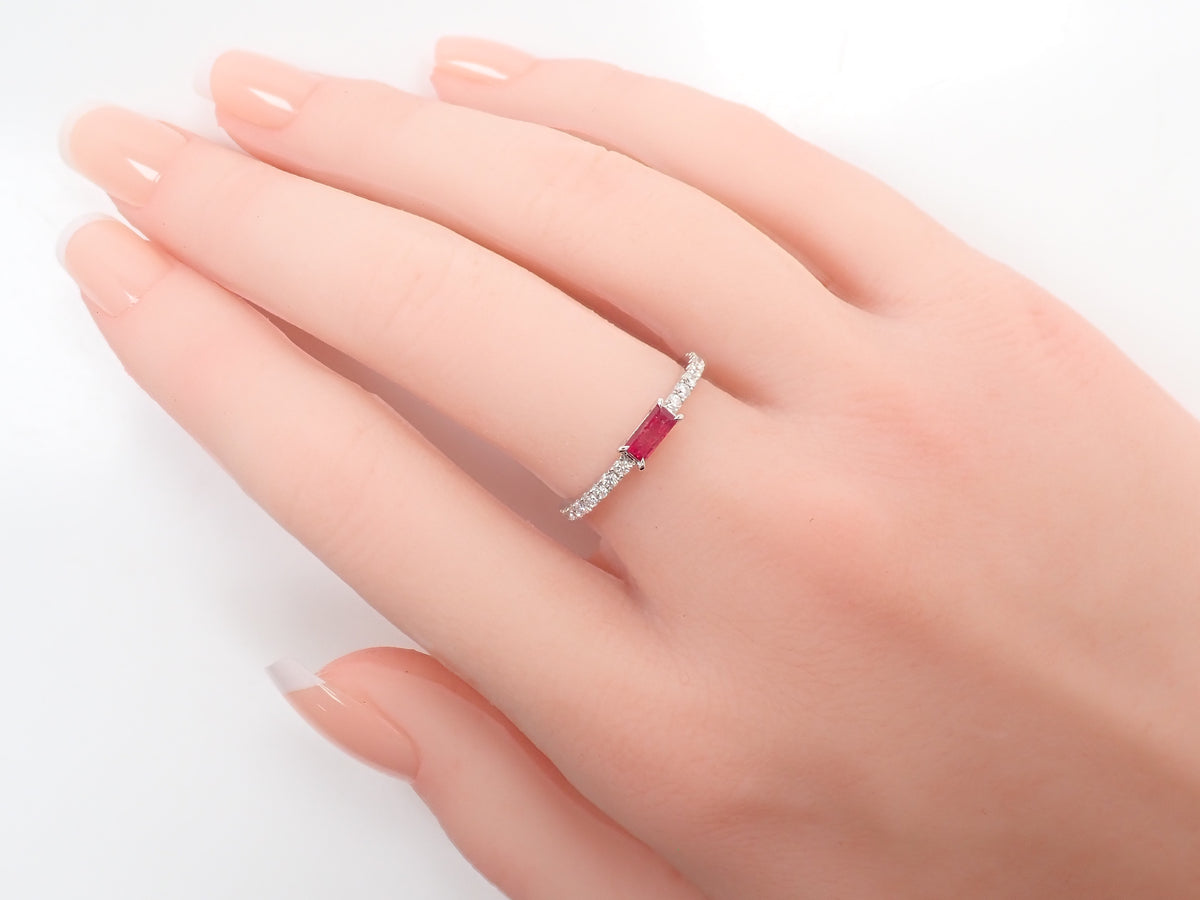 【9/20 22時販売】【カラフリ】Pt950レッドベリル0.20ct・ダイヤモンド0.23ctリング鑑別書