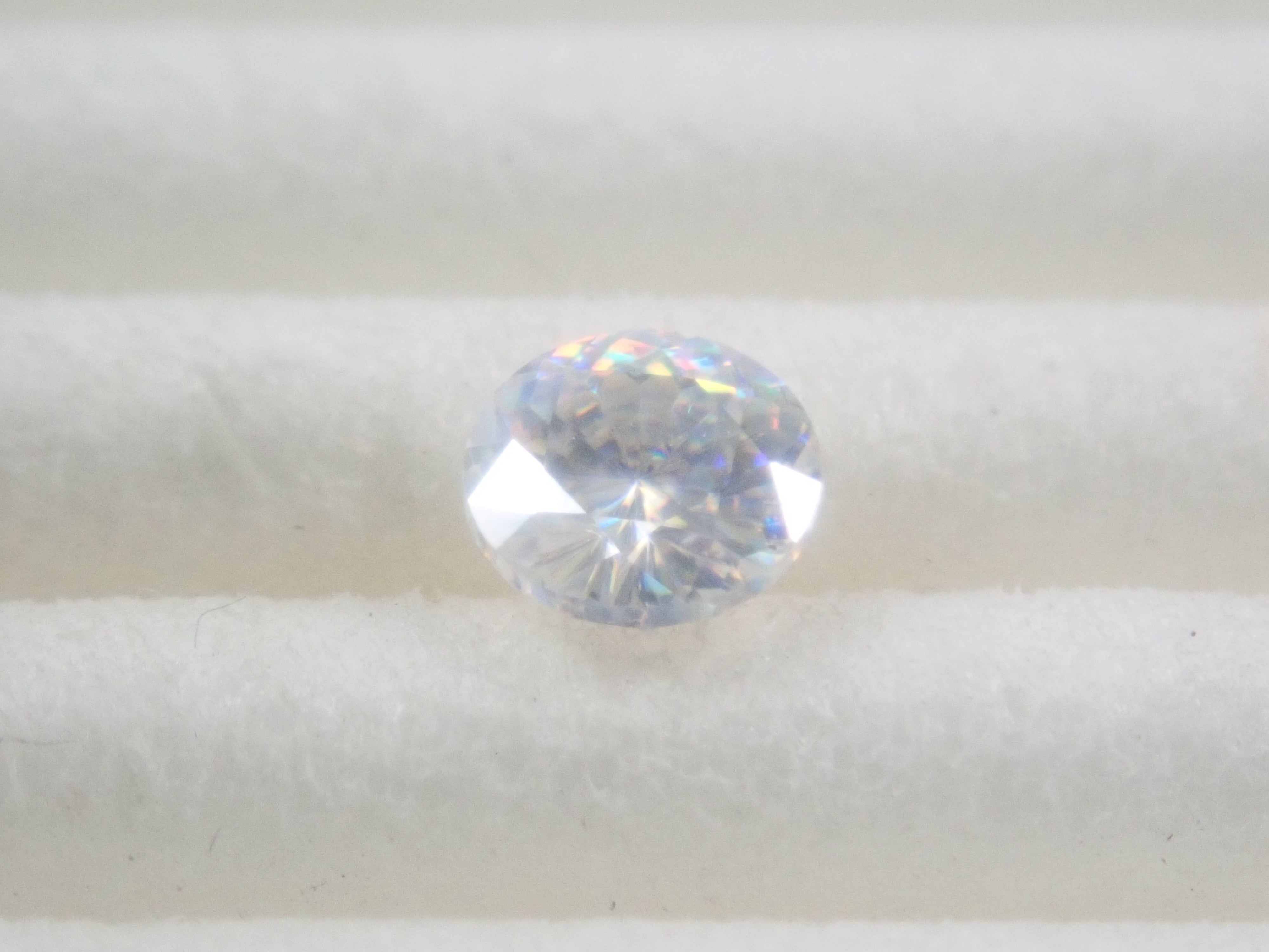 【9/3 22時販売】合成ルチル 3.8mm/0.278ctルース