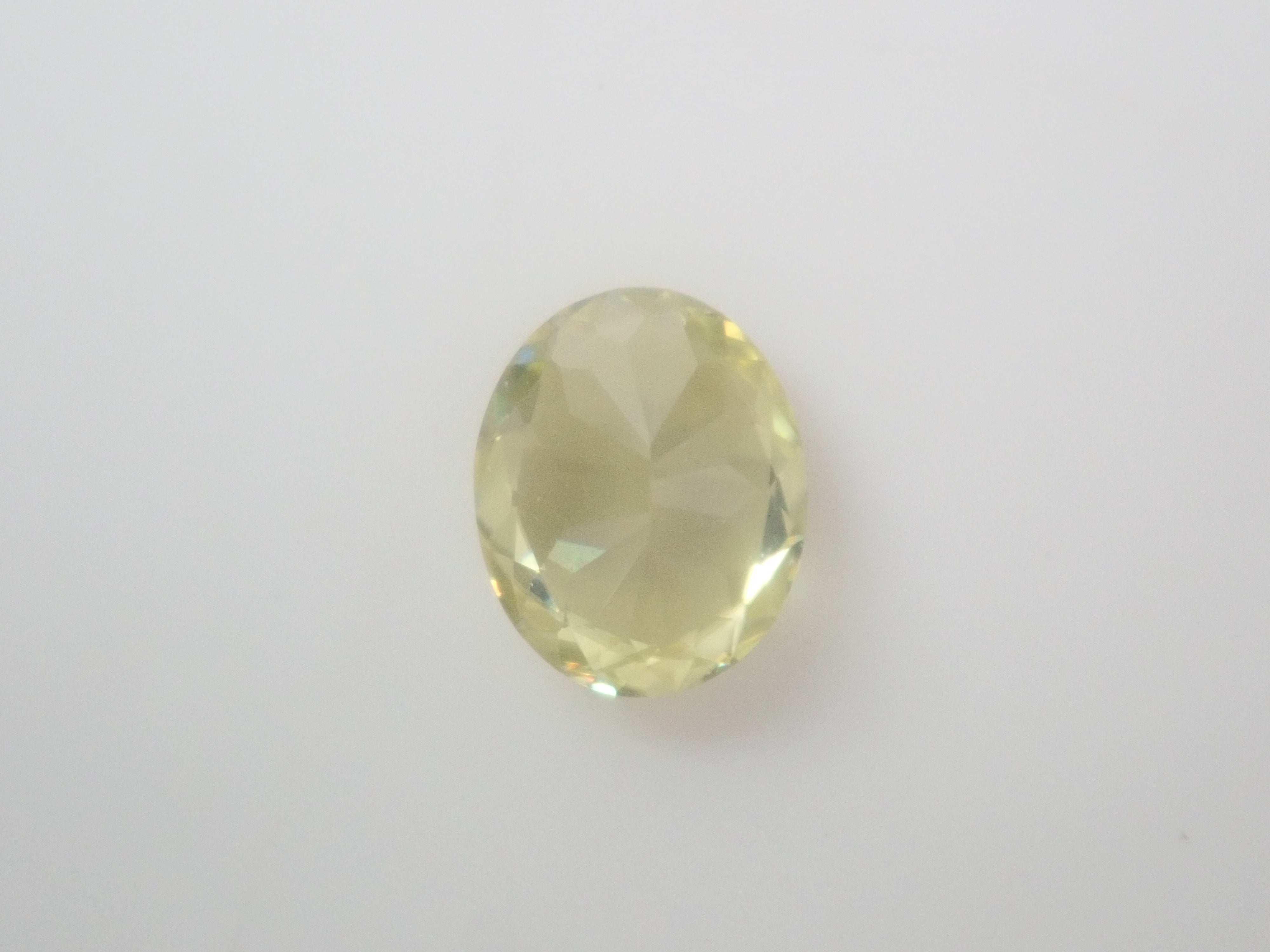【8/30 22時販売】ジンバブエ産スフェーン 0.302ctルース
