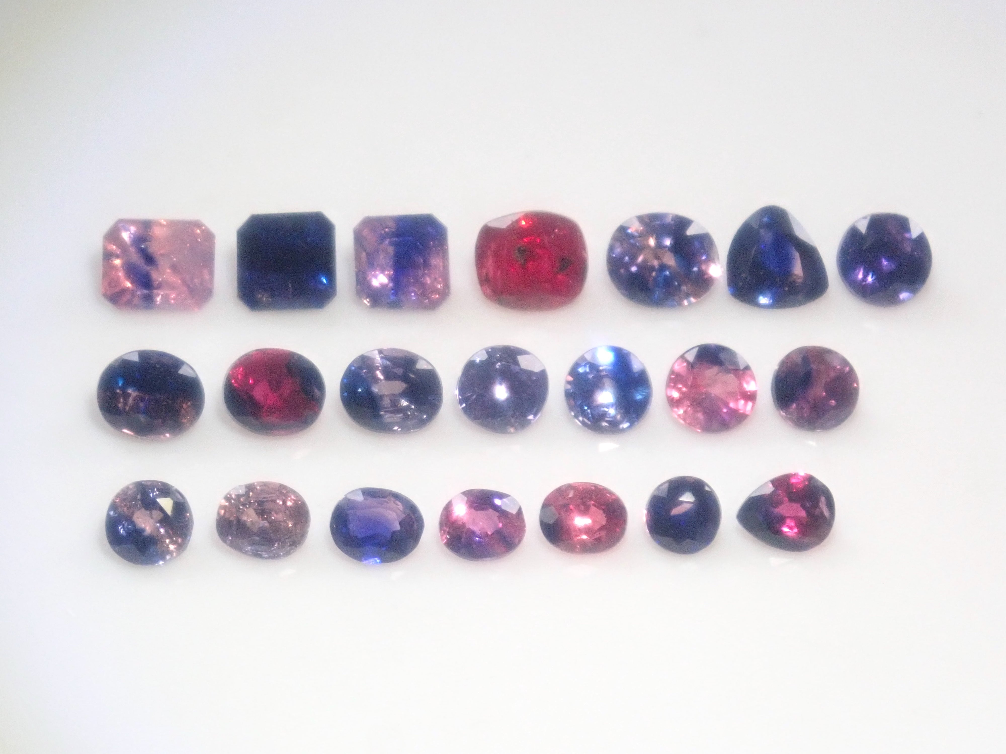 【8/28 22時販売】《限定21石》タンザニア産ウィンザーサファイアガチャ1石ルース(平均0.15ct)《複数購入割引有》