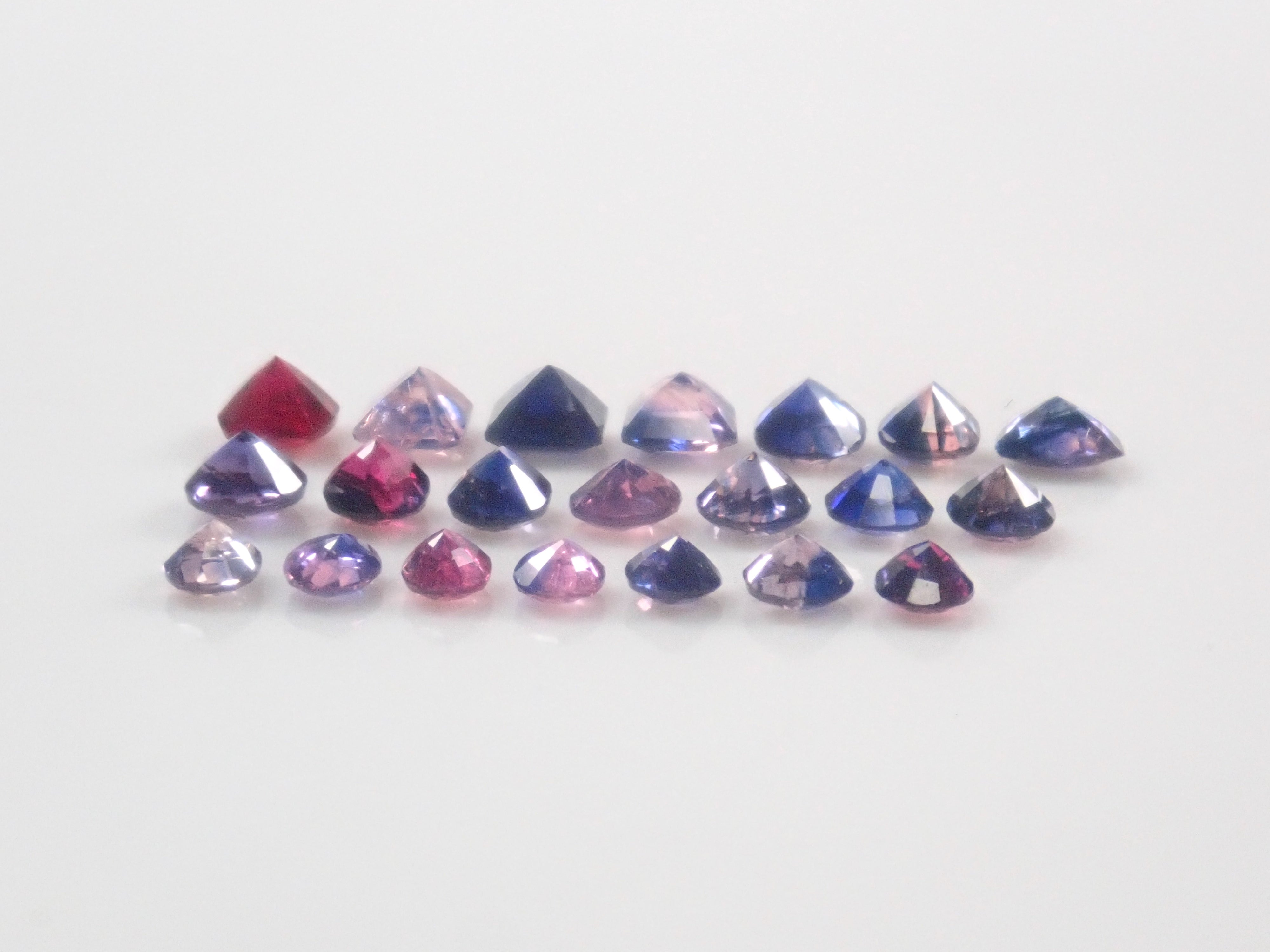 【8/28 22時販売】《限定21石》タンザニア産ウィンザーサファイアガチャ1石ルース(平均0.15ct)《複数購入割引有》