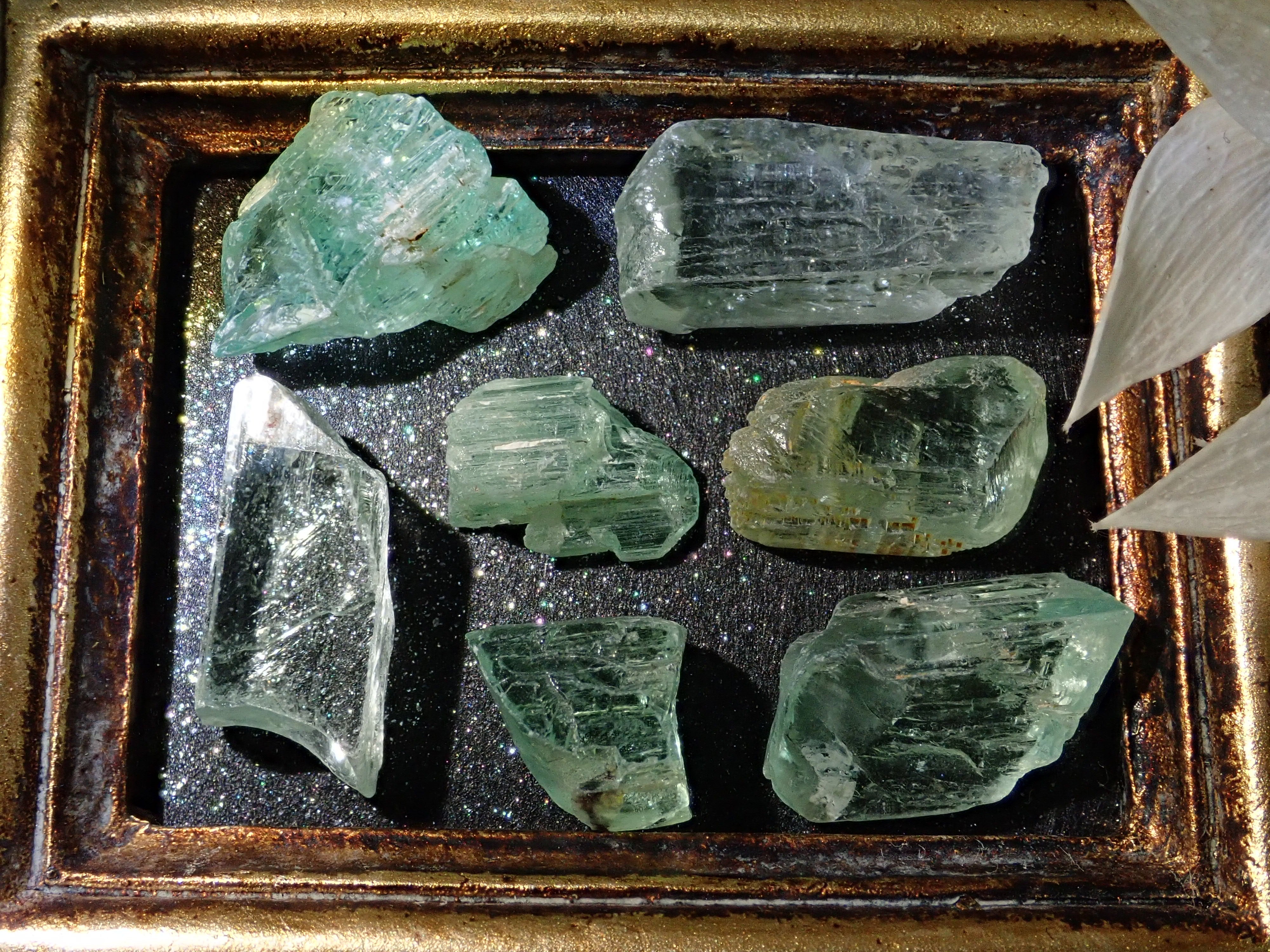 ブラジル産グリーンスポジュメン 1石 約7ct《複数購入割引有》