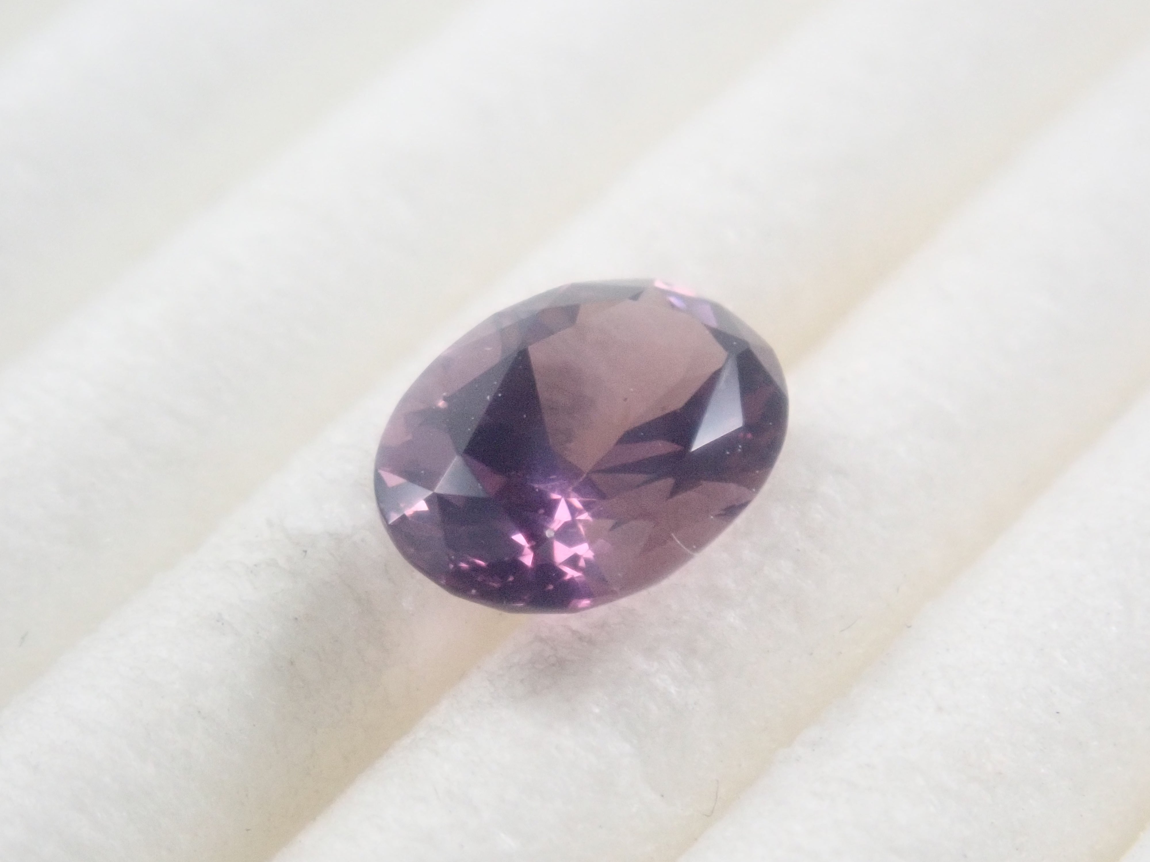 【8/29 22時販売】タンザニア産パープルスピネル 0.751ctルース