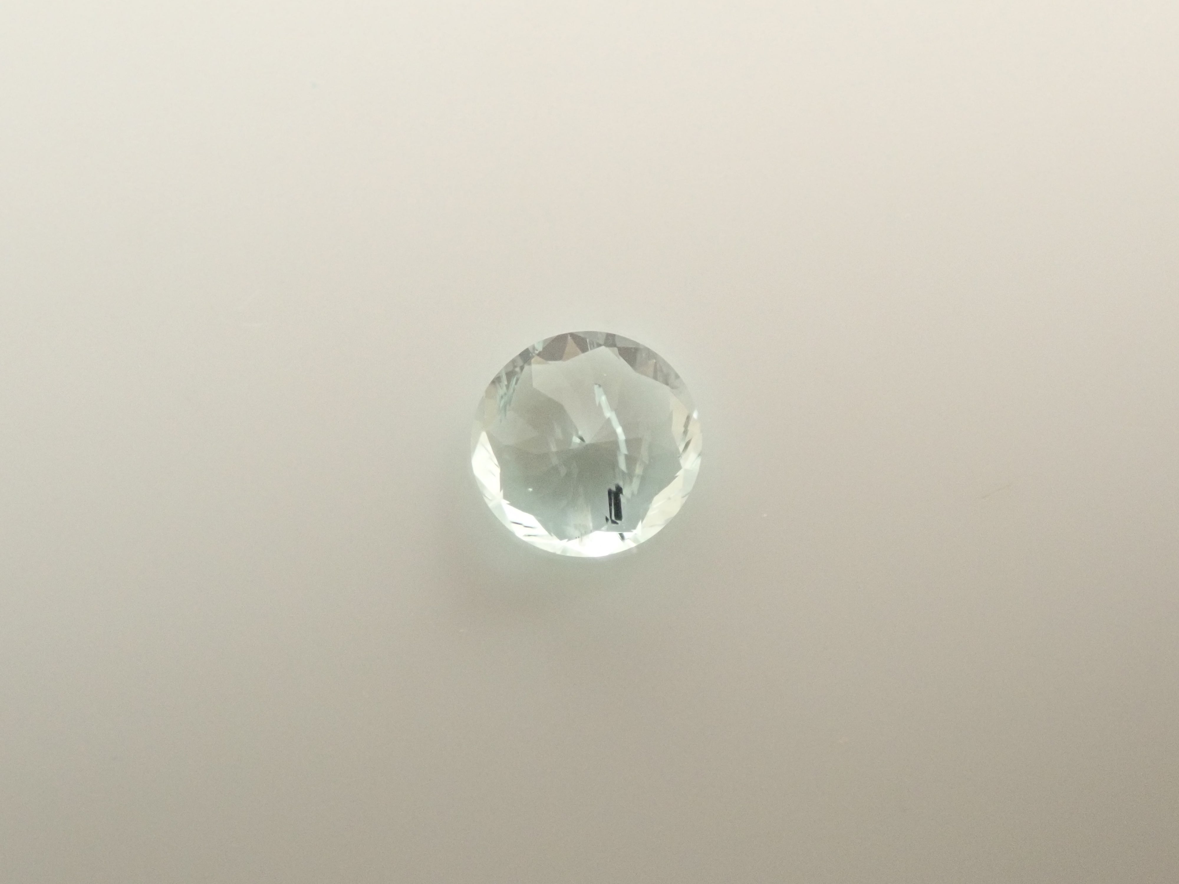 モザンビーク産パライバトルマリン 3.2mm/0.119ctルース