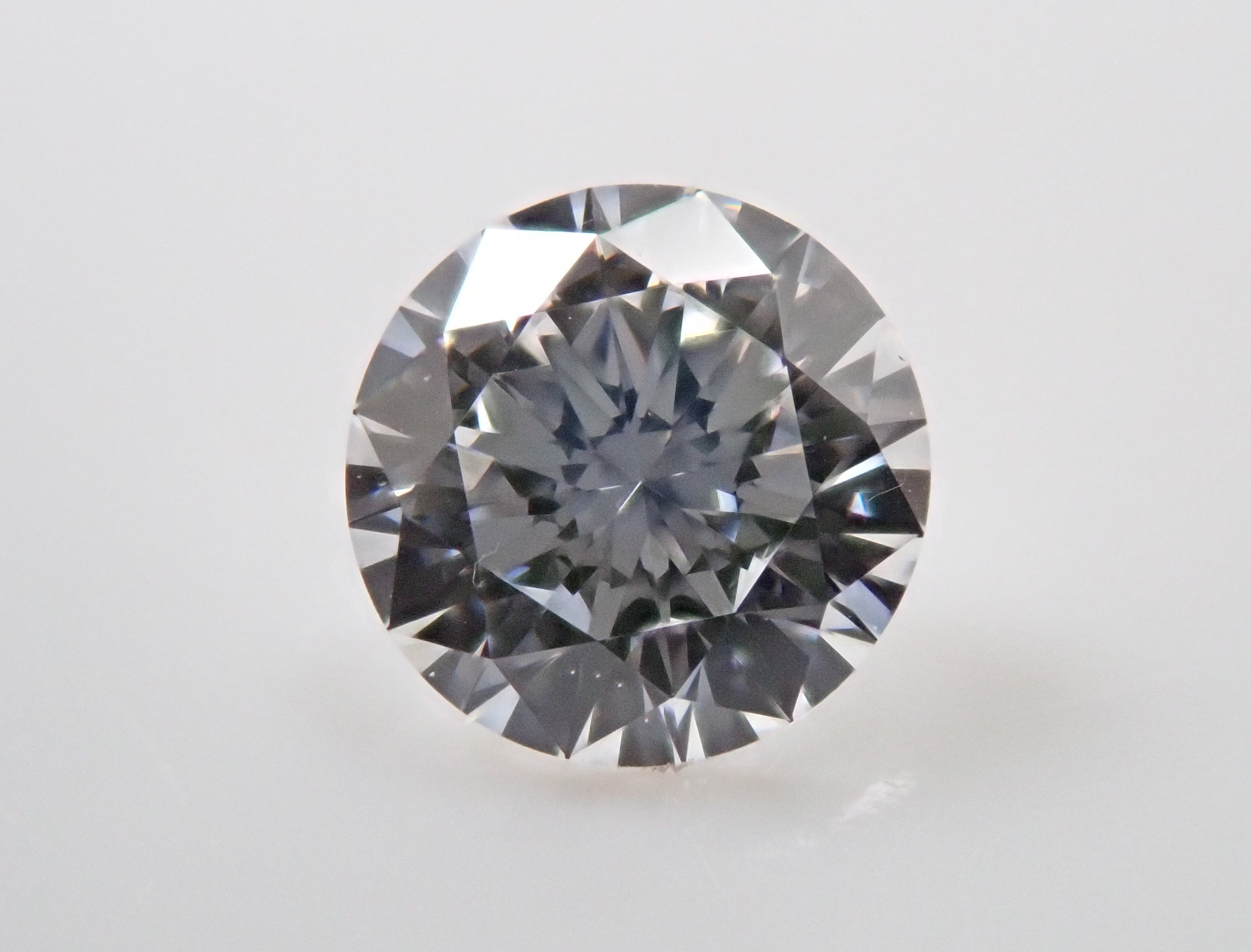 【8/30 22時販売】ダイヤモンド 4.4mm/0.309ctルース(D, VVS-1, 3Excellent)