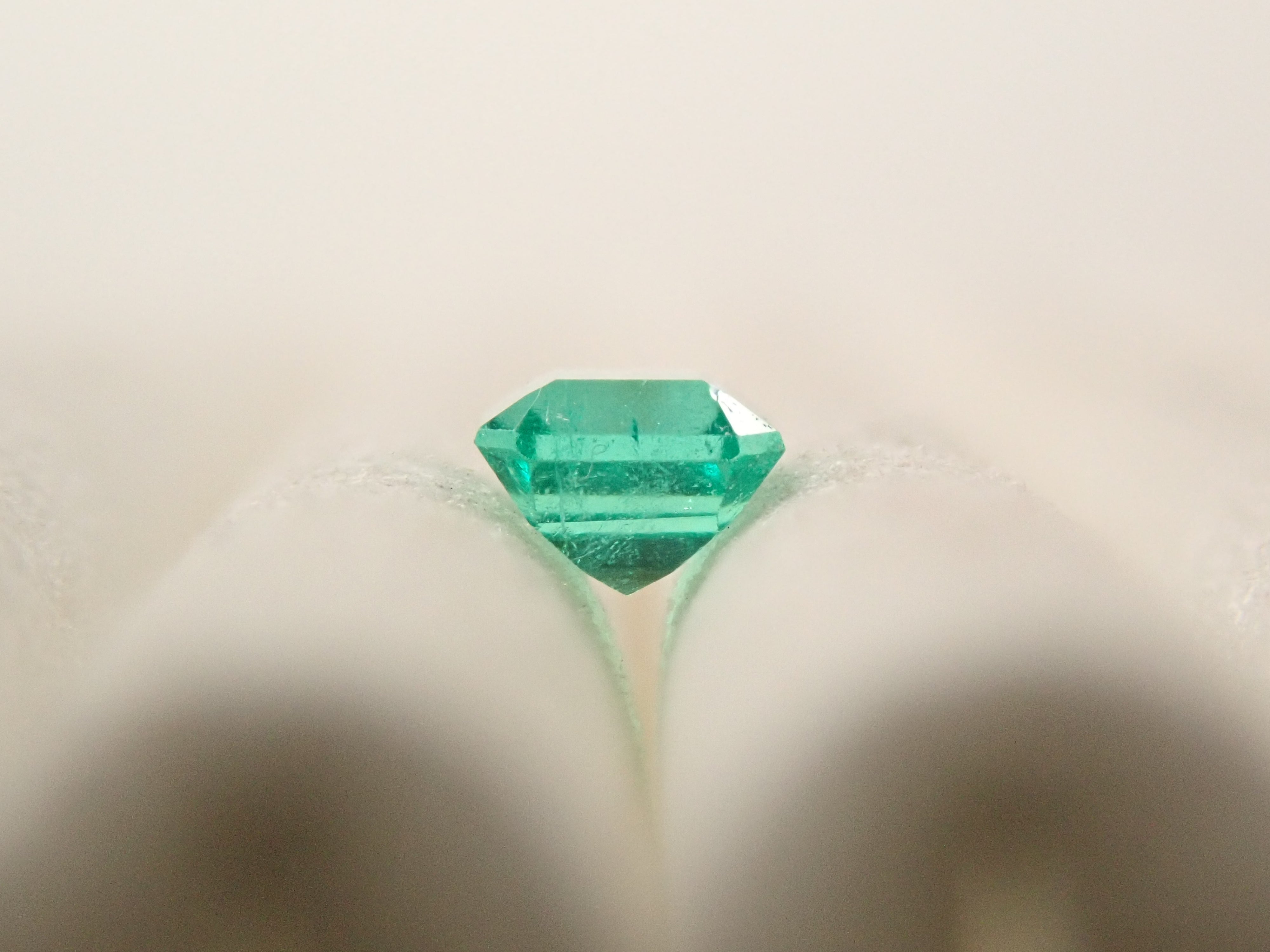 コロンビア産エメラルド 0.091ctルース