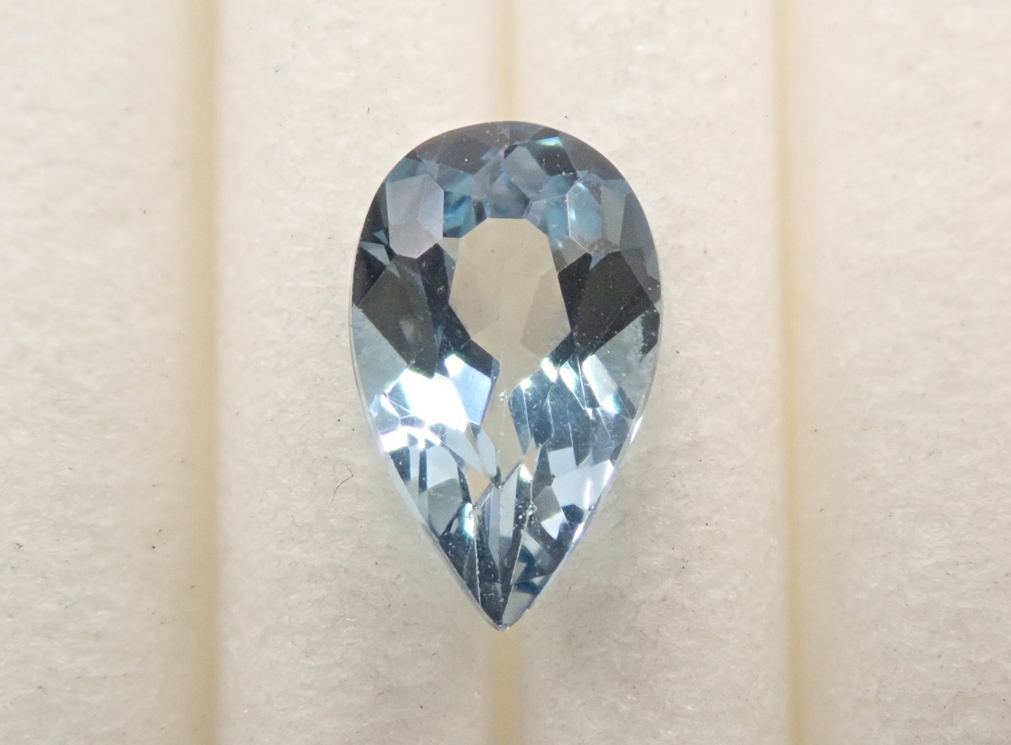 Zimbabwean Apatite (UV Type) 0.585ct Loose