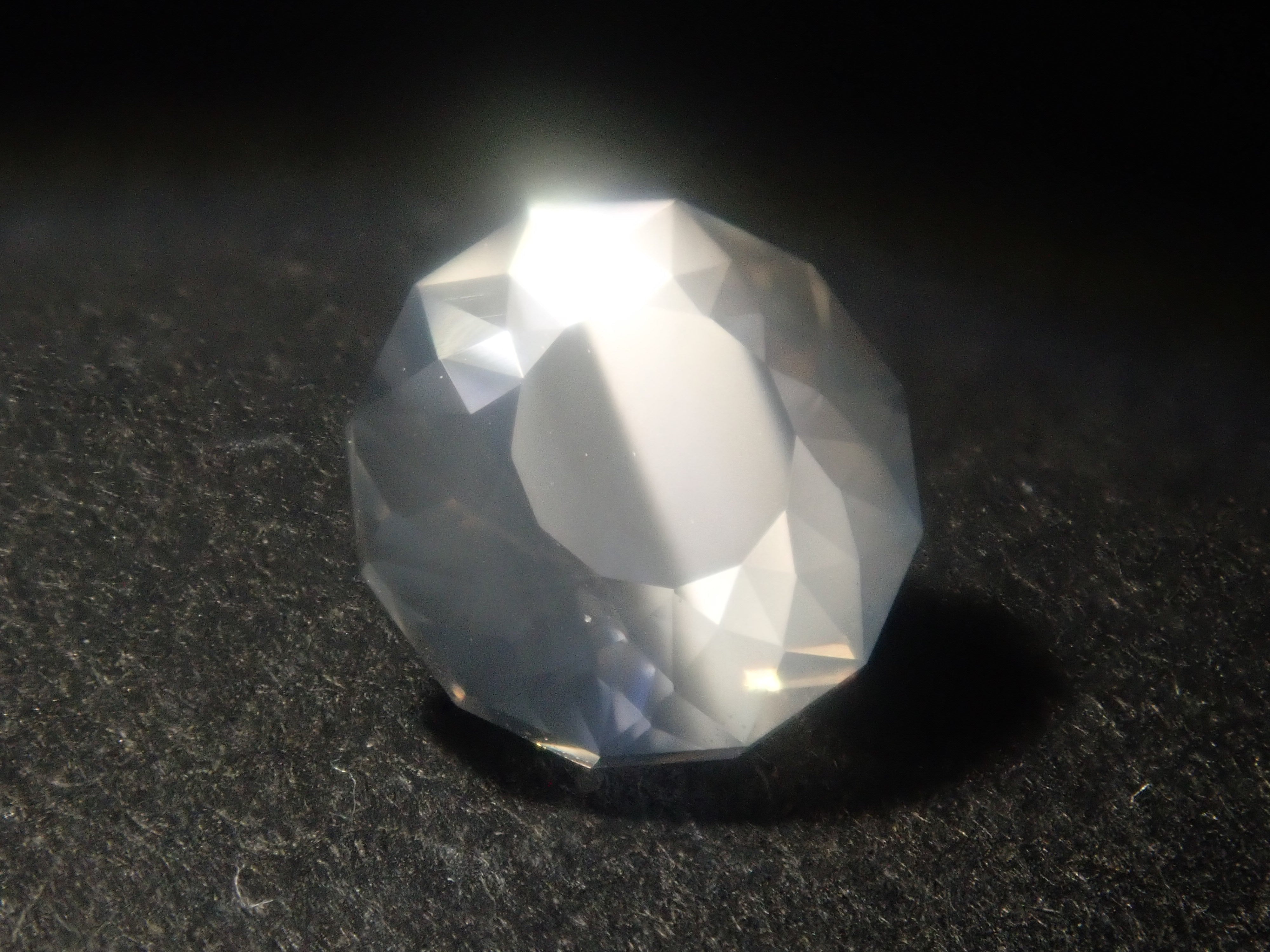 【9/4 22時販売】スリランカ・ウバ産ムーンストーン 6.1mm/0.825ctルース
