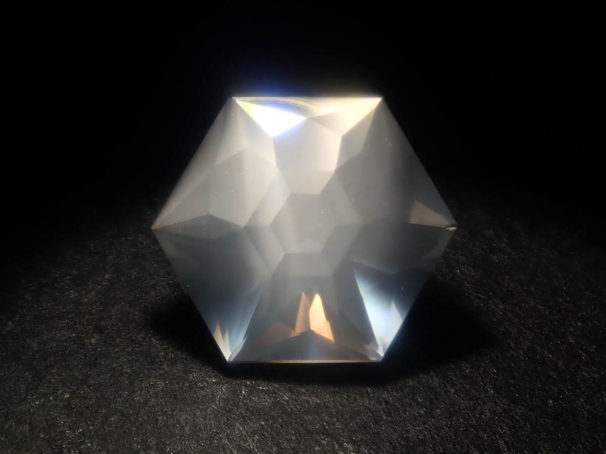 【9/6 22時販売】スリランカ・ウバ産ムーンストーン 1.418ctルース