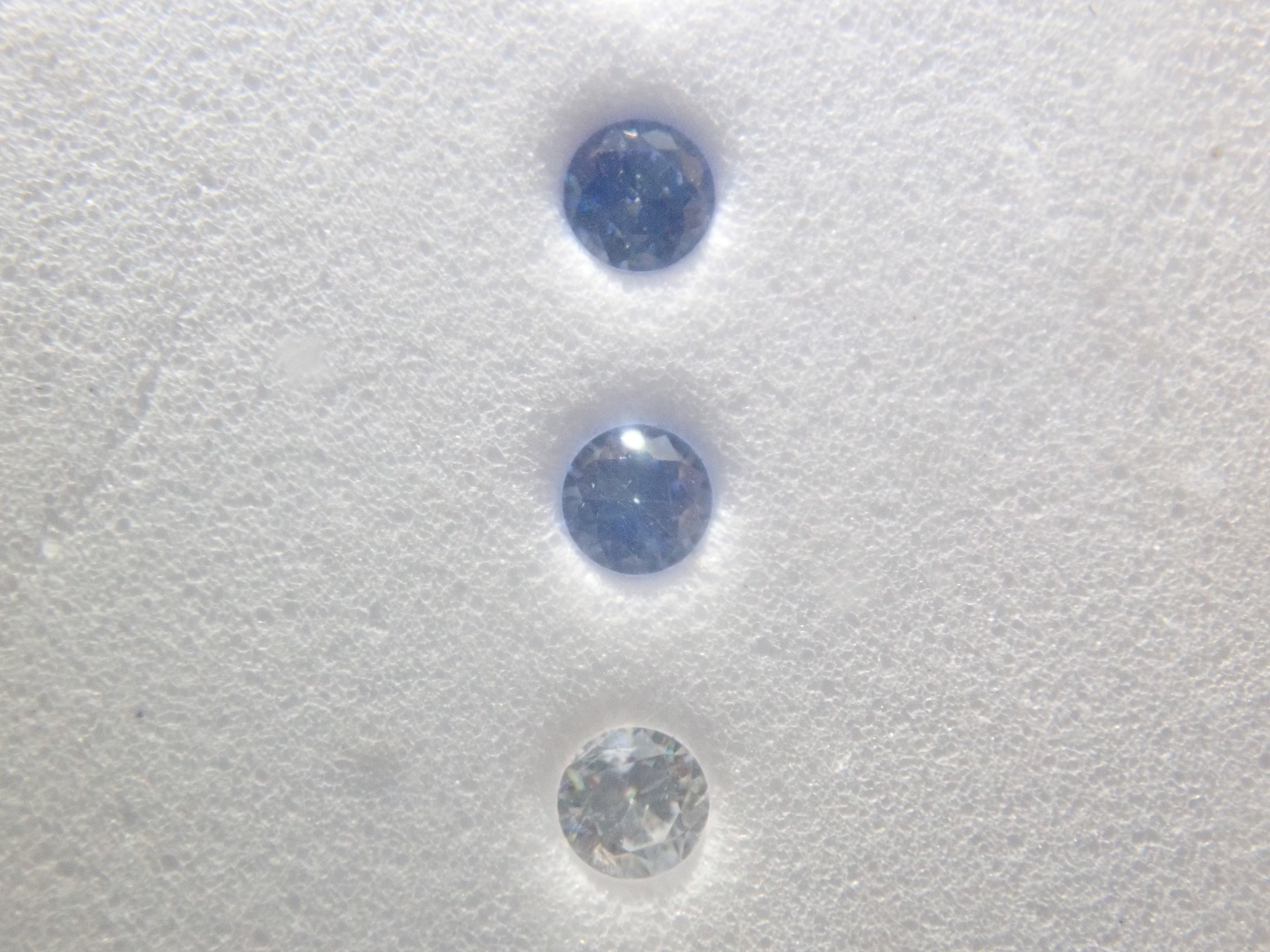 《Limited to 1 Set》Benitoite Gradation 5-Stone Set (2.0mm, includes top quality) 《Multiple Purchase Discount Available》