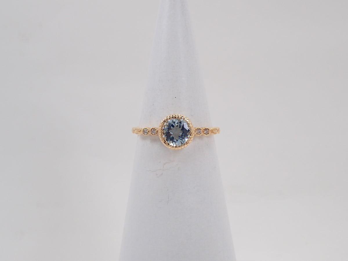 【9/20 22時販売】【カラフリ】K18 アクアマリン 0.65ct・ダイヤモンド0.02ctリング 鑑別カード