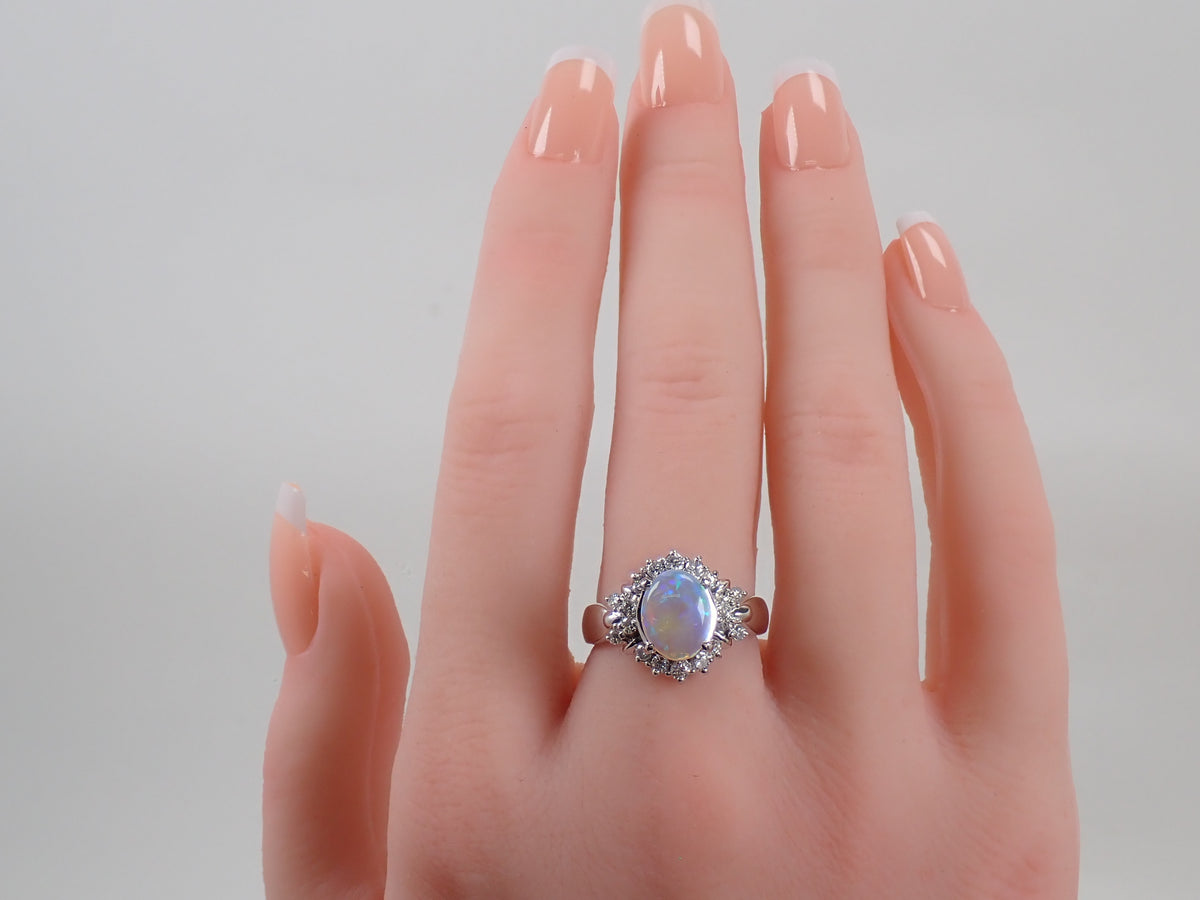 Pt900 オパール 1.10ct ダイヤモンド0.46ctリング