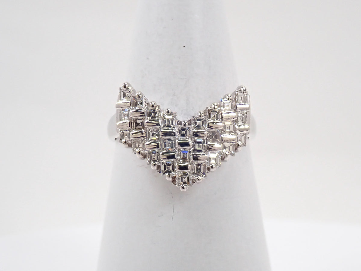 Pt900 ダイヤモンド 1.00ct V字リング