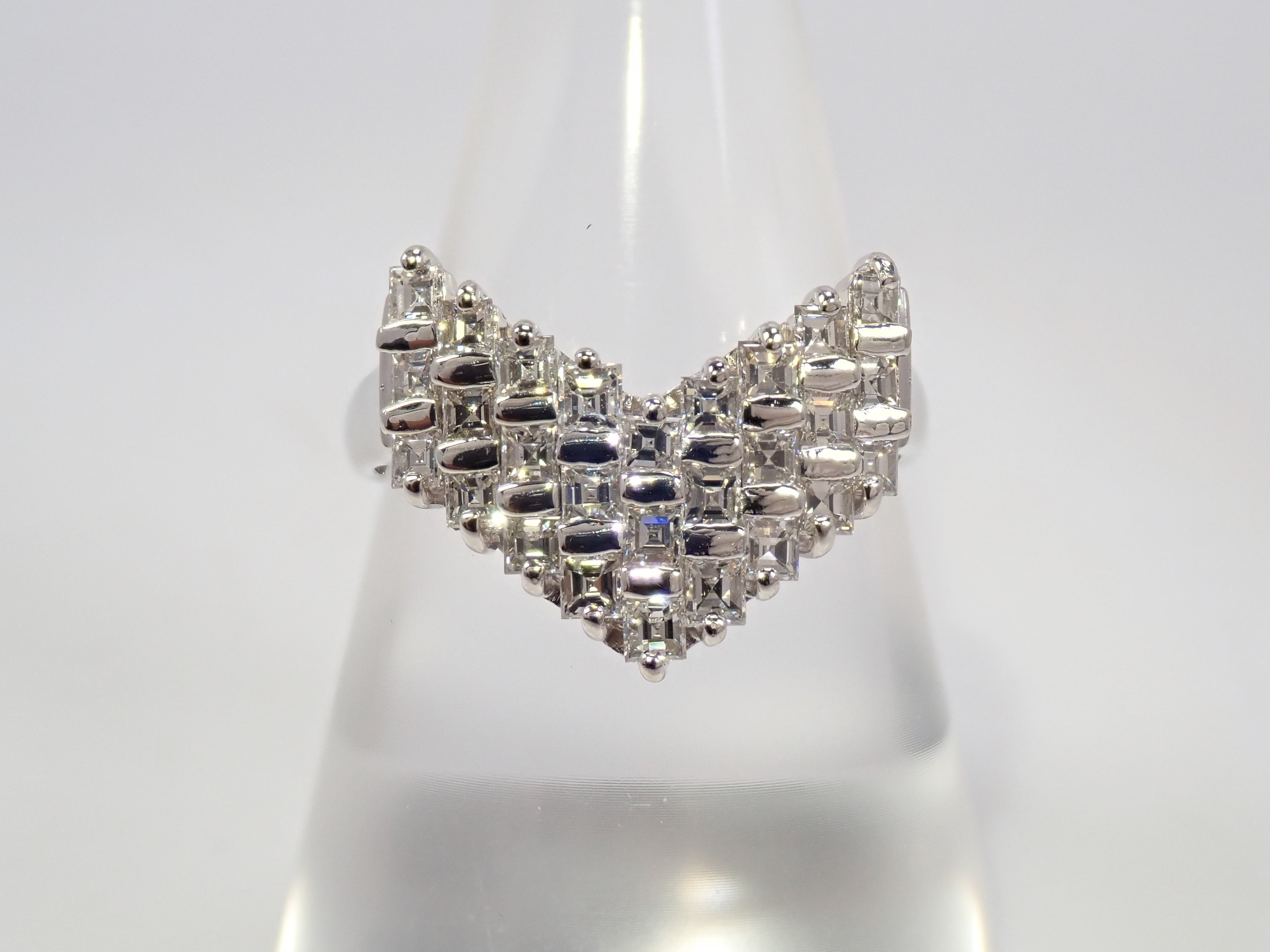 Pt900 ダイヤモンド 1.00ct V字リング