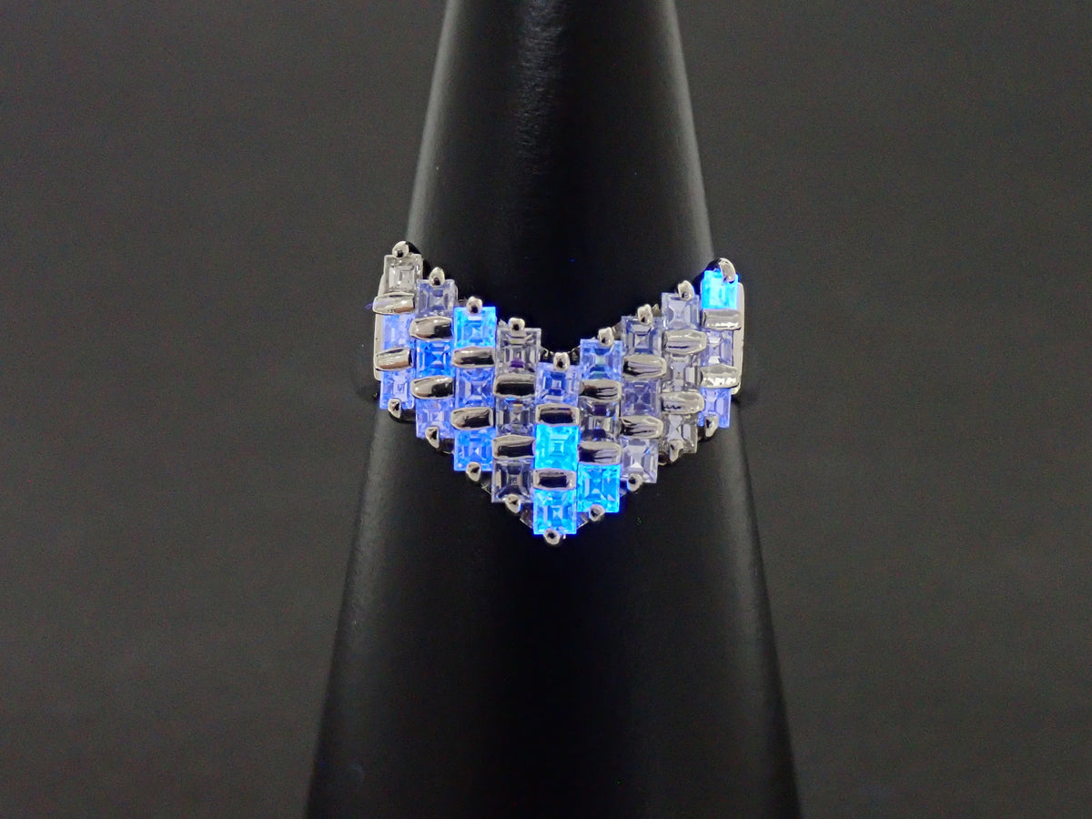 Pt900 ダイヤモンド 1.00ct V字リング