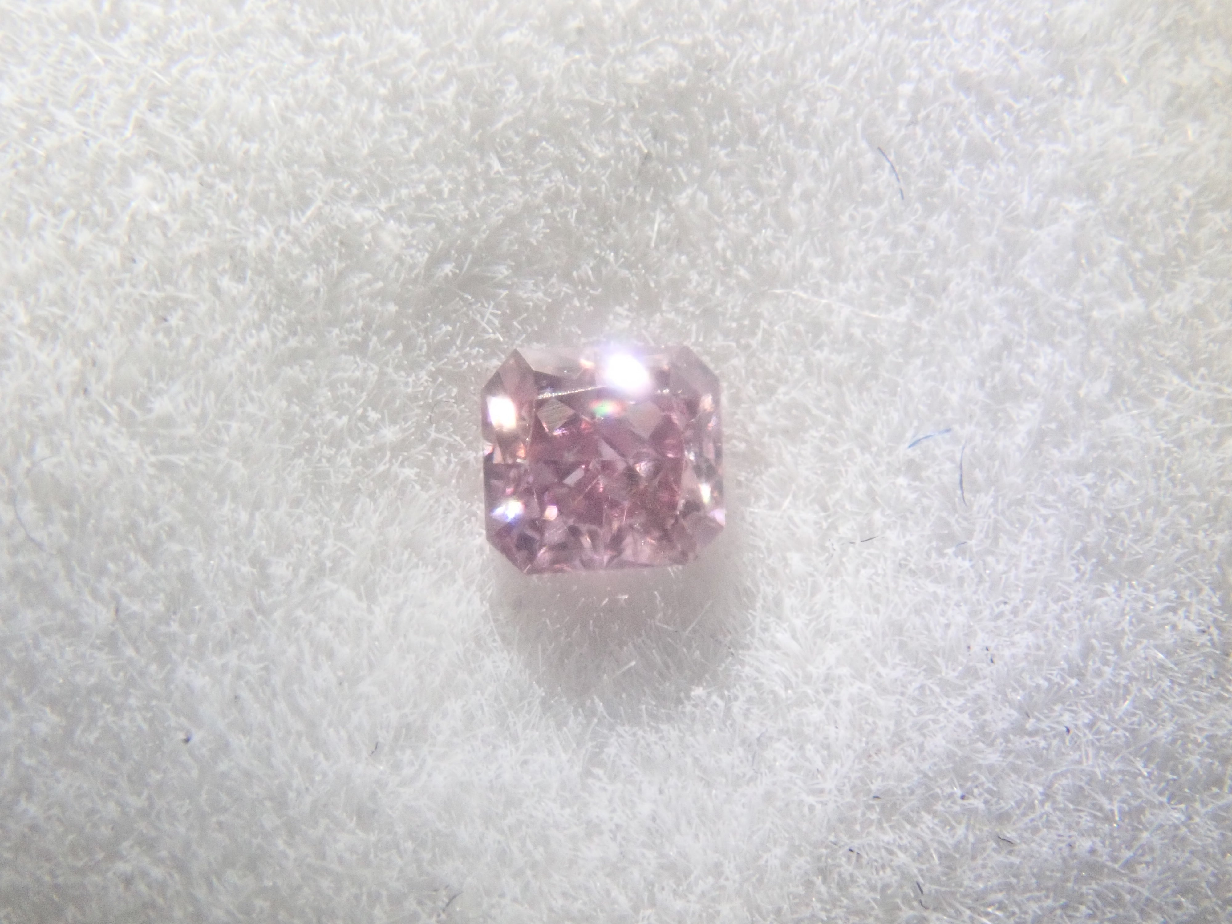 Pink Diamond Loot Box💎 Fancy Orange Pink 0.188ct and other Fancy-colored pink diamonds (all stones sorted or certified) 《Multiple purchase discounts available》