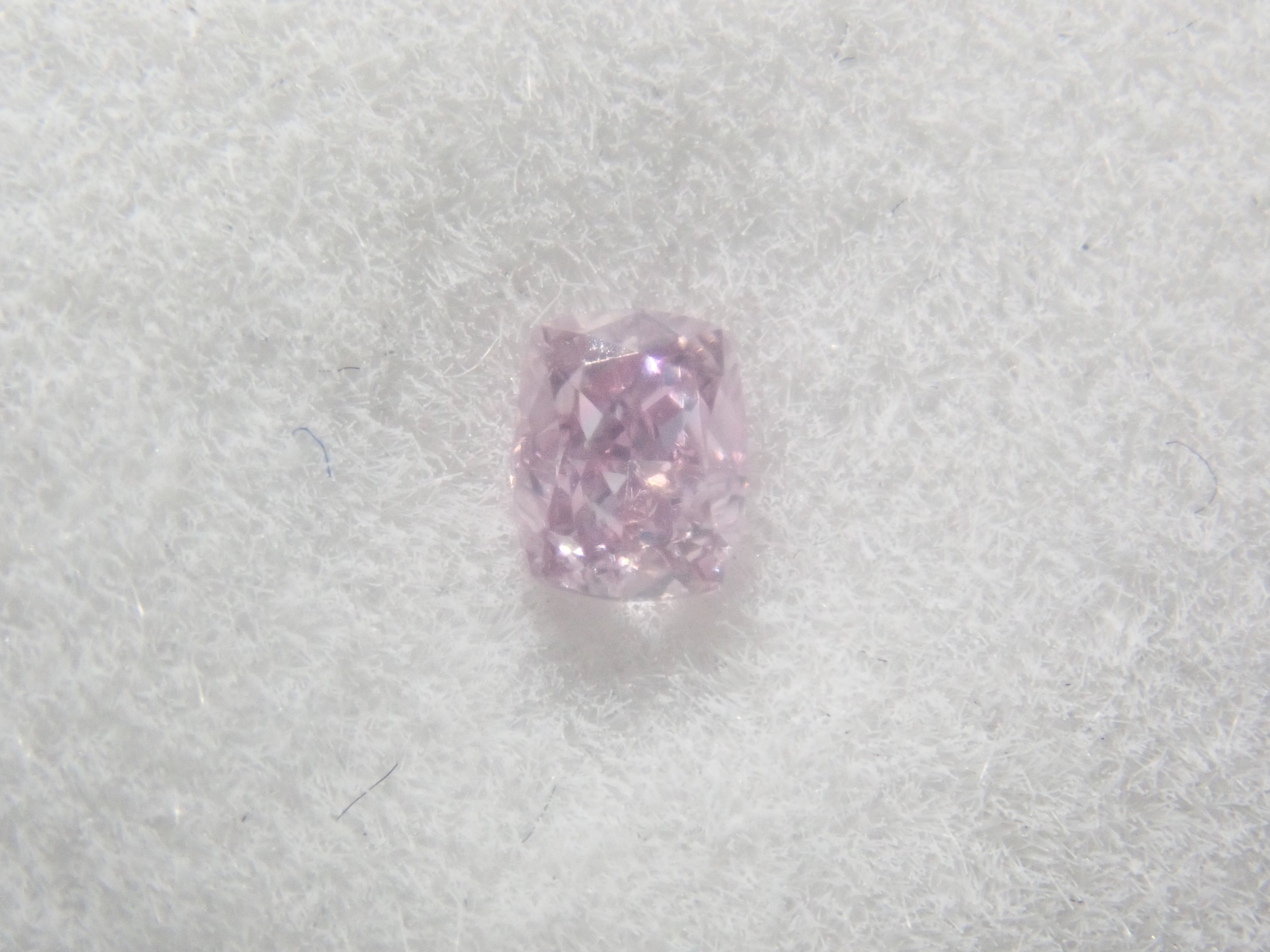 Pink Diamond Loot Box💎 Fancy Orange Pink 0.188ct and other Fancy-colored pink diamonds (all stones sorted or certified) 《Multiple purchase discounts available》