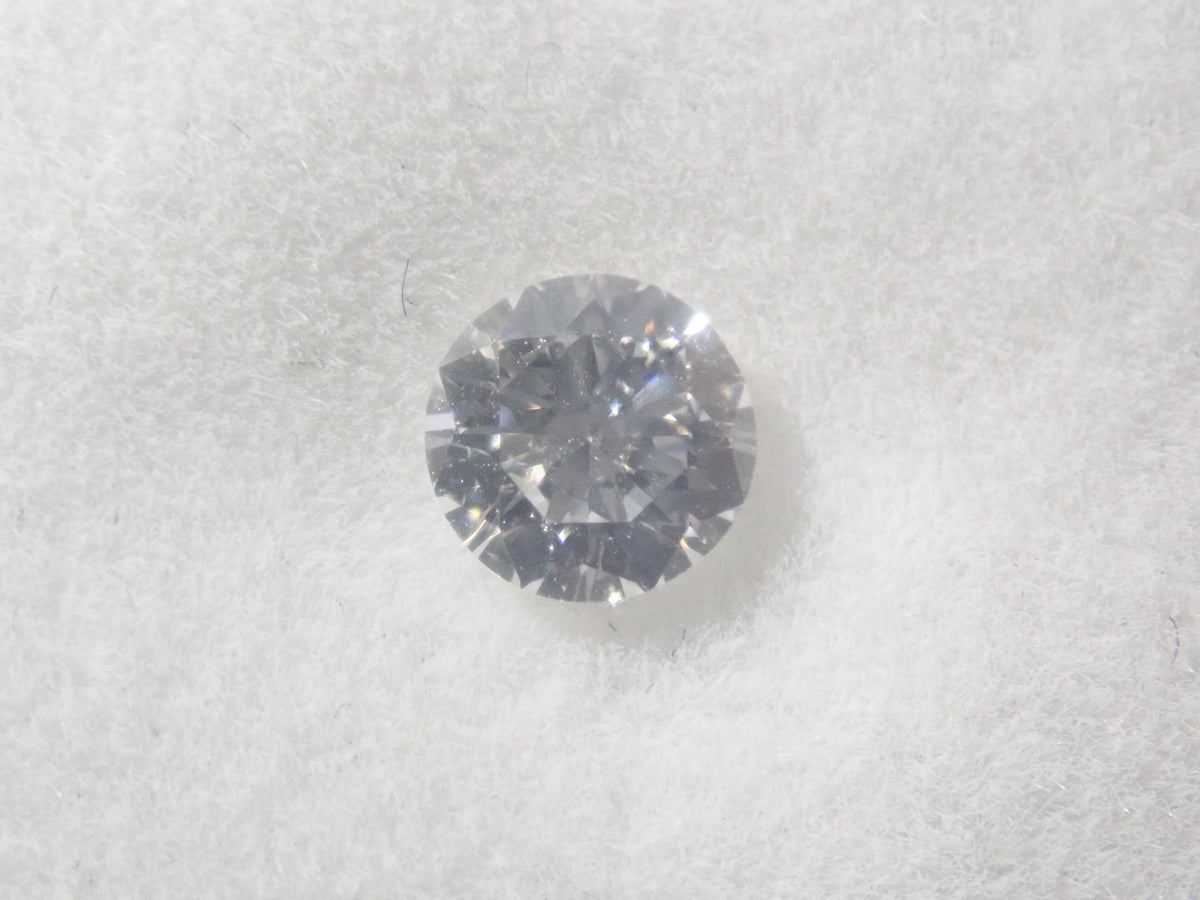【5/23 22點開賣】《限量9顆・新宿快閃店紀念》附中央寶石研究所鑑定書鑽石(3.0〜3.5mm大小・VS〜SI級)《多顆購買享折扣》