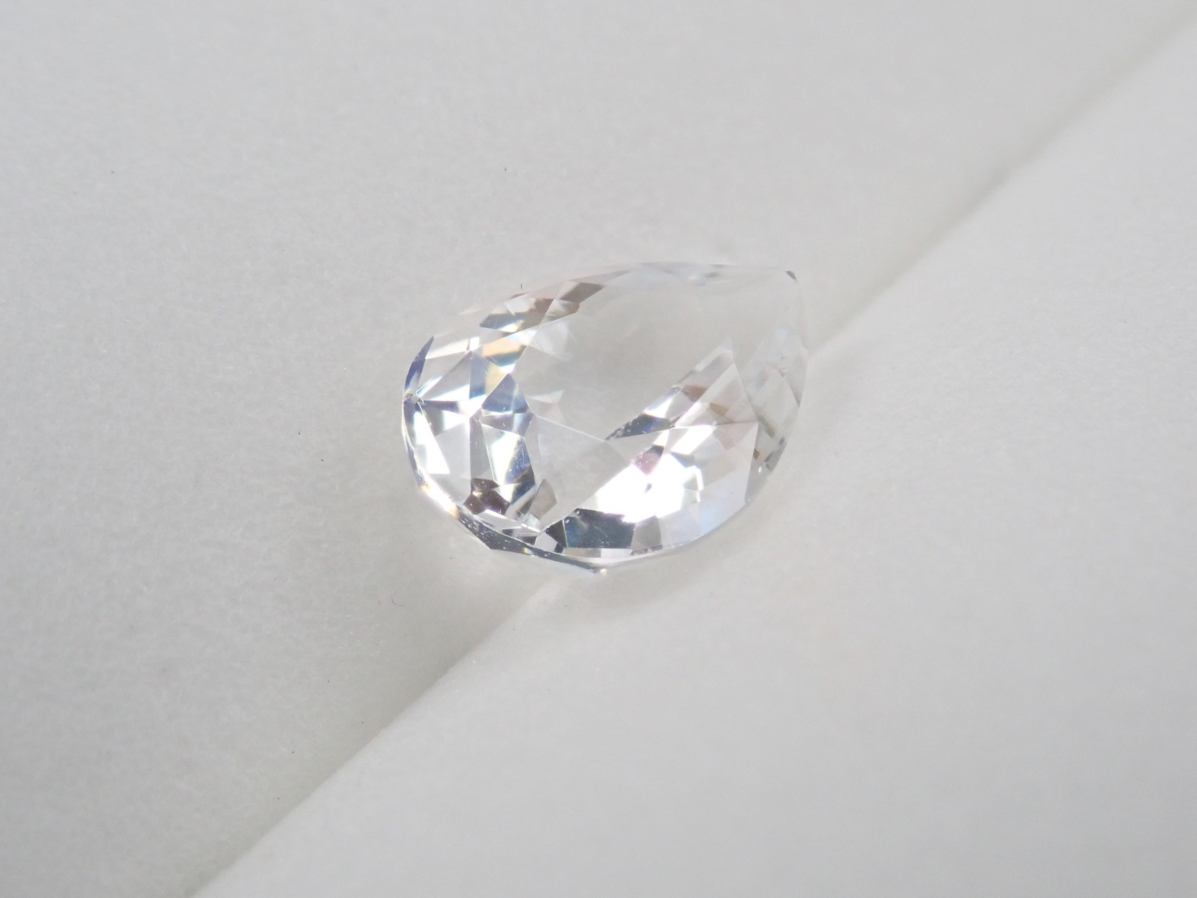 マダガスカル産アンデシン・ラブラドライト(通称名 レインボームーンストーン) 1.127ctルース