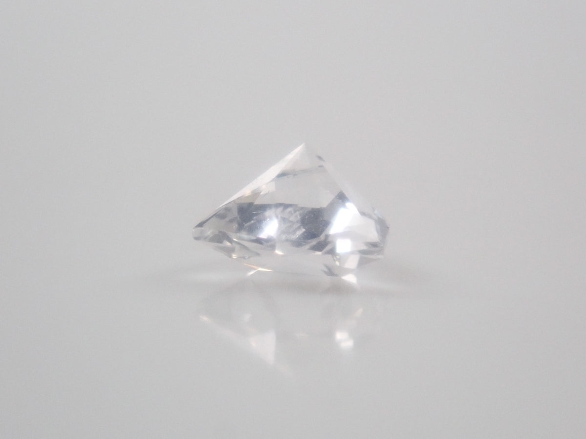 【9/15 22時販売】ブラジル産ゴーシェナイト 0.358ctルース