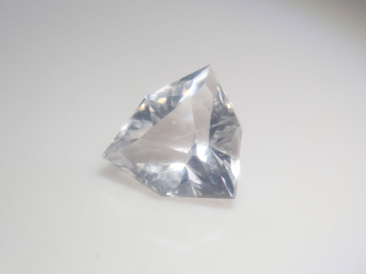 【9/15 22時販売】ブラジル産ゴーシェナイト 0.358ctルース