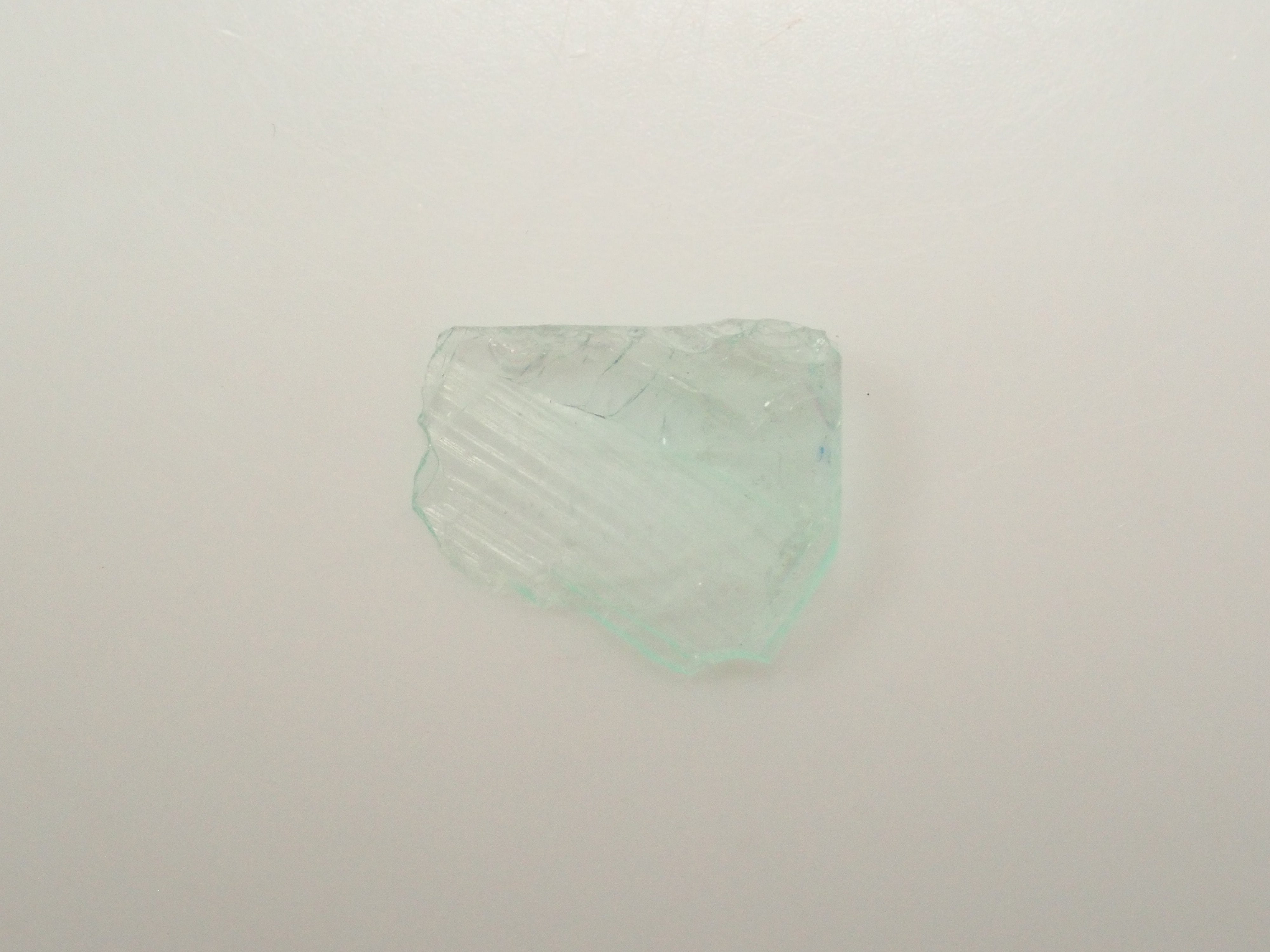 【12560205掲載】フォスフォフィライト 0.741ct原石