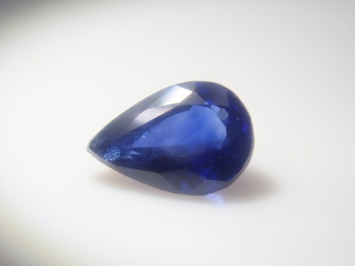 【9/18 22時販売】《限定8石》スリランカ産サファイア1石ルース(ペアシェイプカット,平均0.25ct)《複数購入割引有》