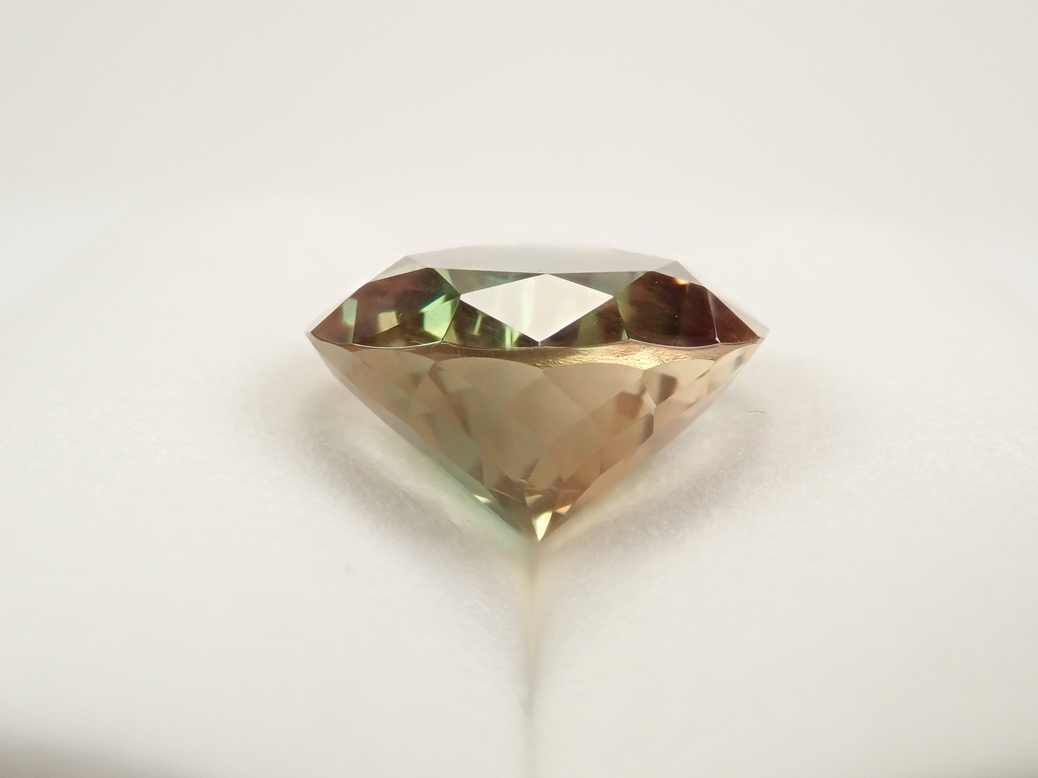 【12560346掲載】アメリカ産オレゴンサンストーン 8.338ctルース