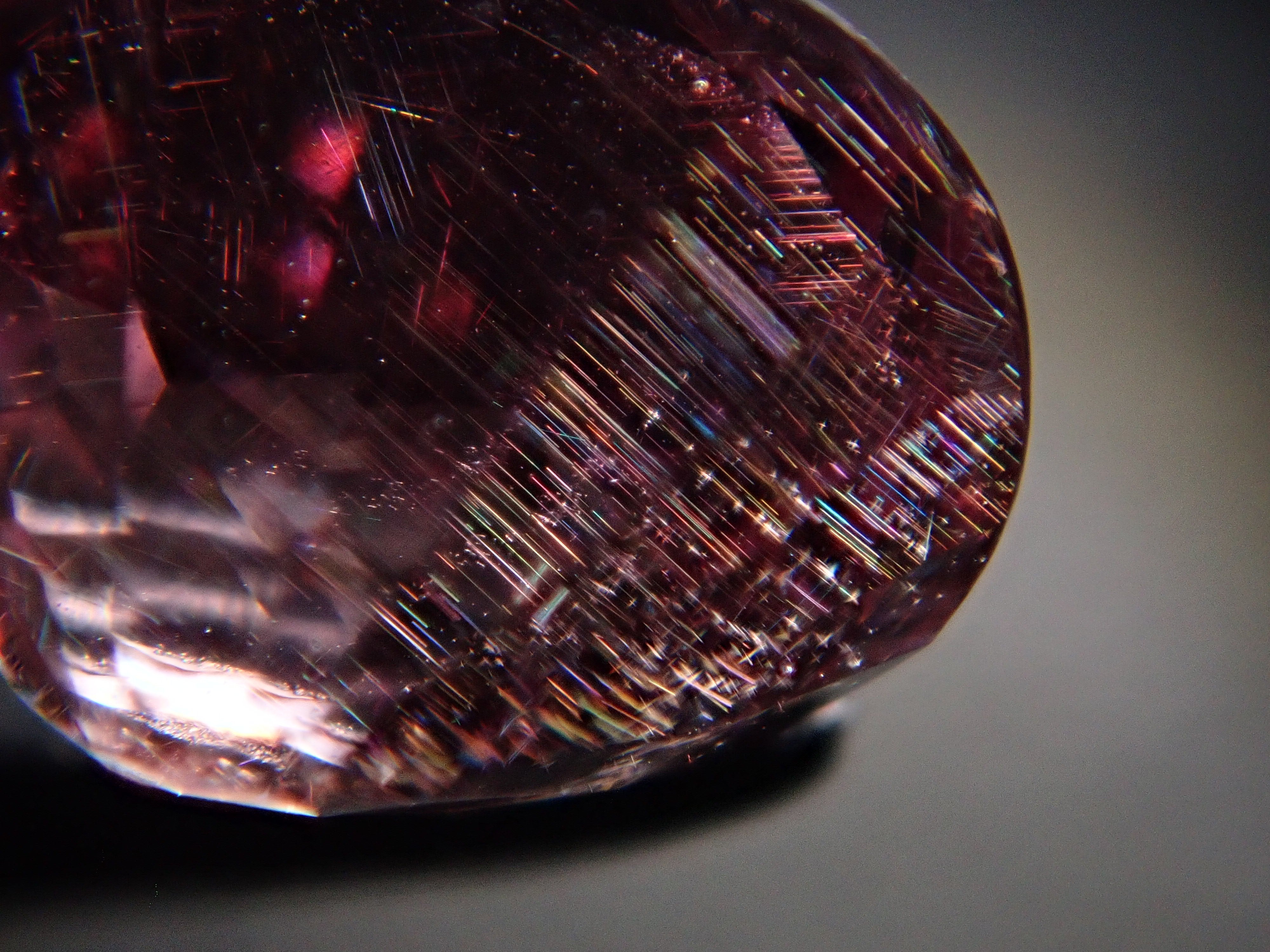 【12560367掲載】ドラゴンガーネット 1.181ctルース