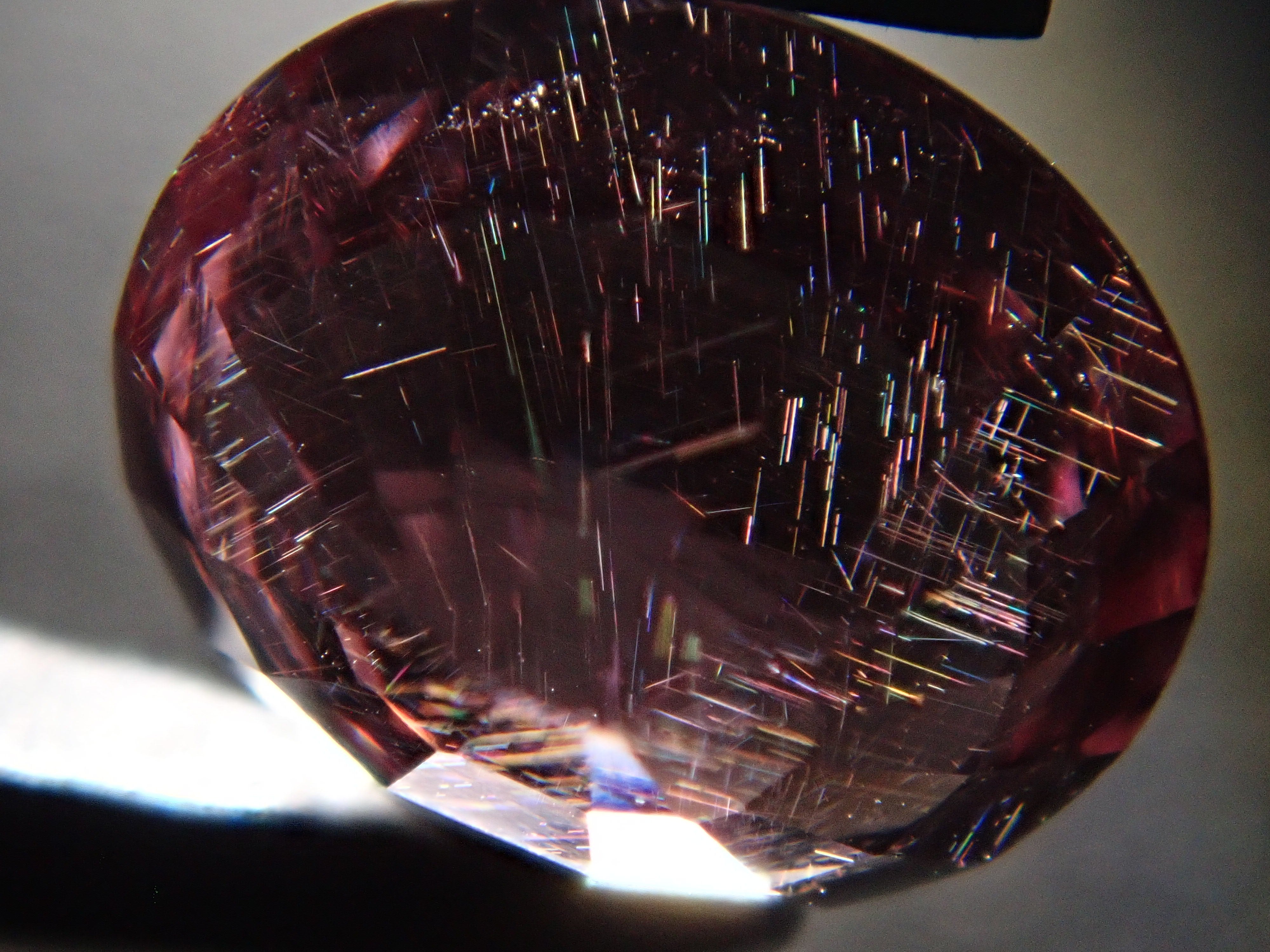 【12560367掲載】ドラゴンガーネット 1.181ctルース