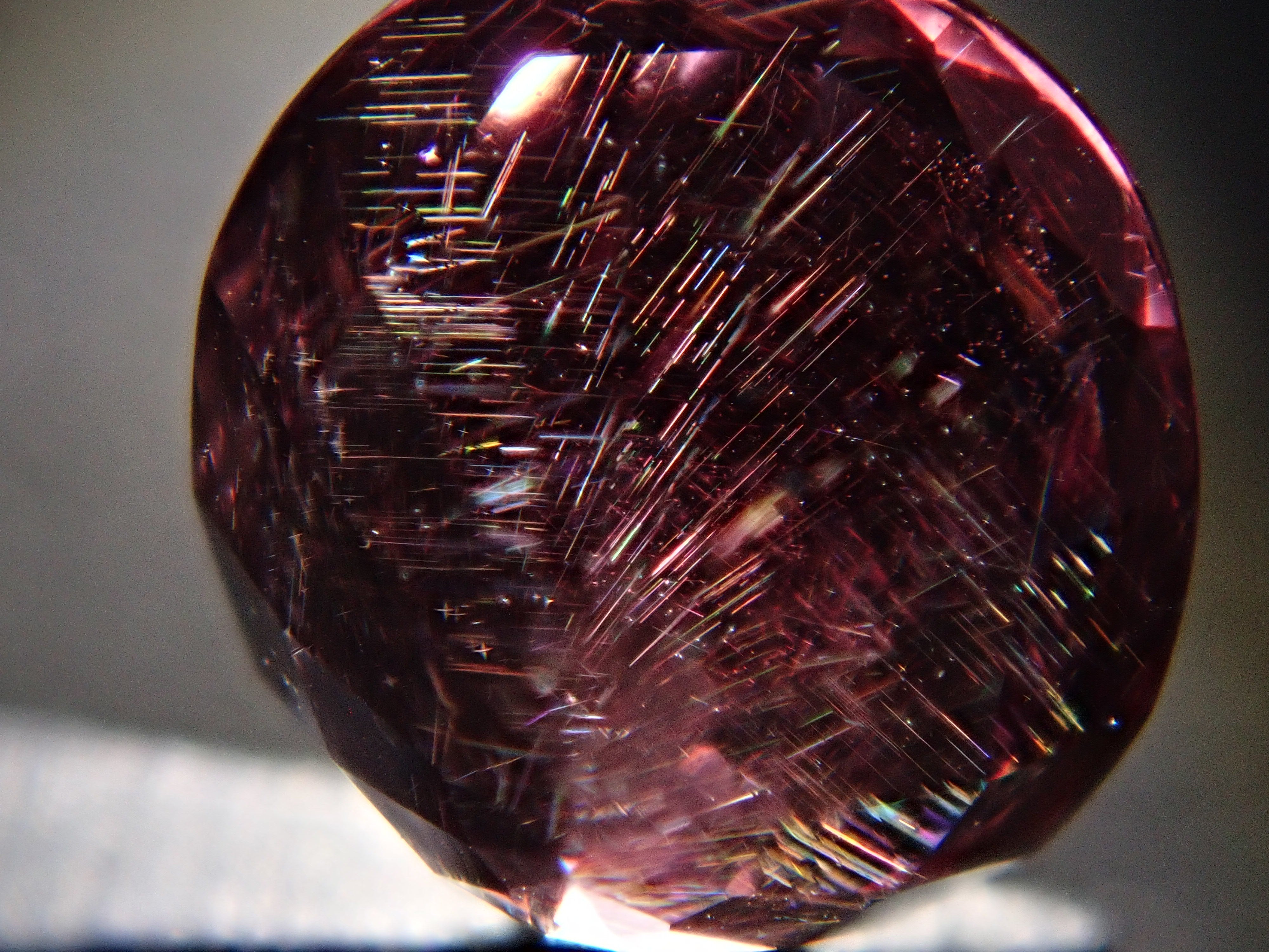 【12560367掲載】ドラゴンガーネット 1.181ctルース