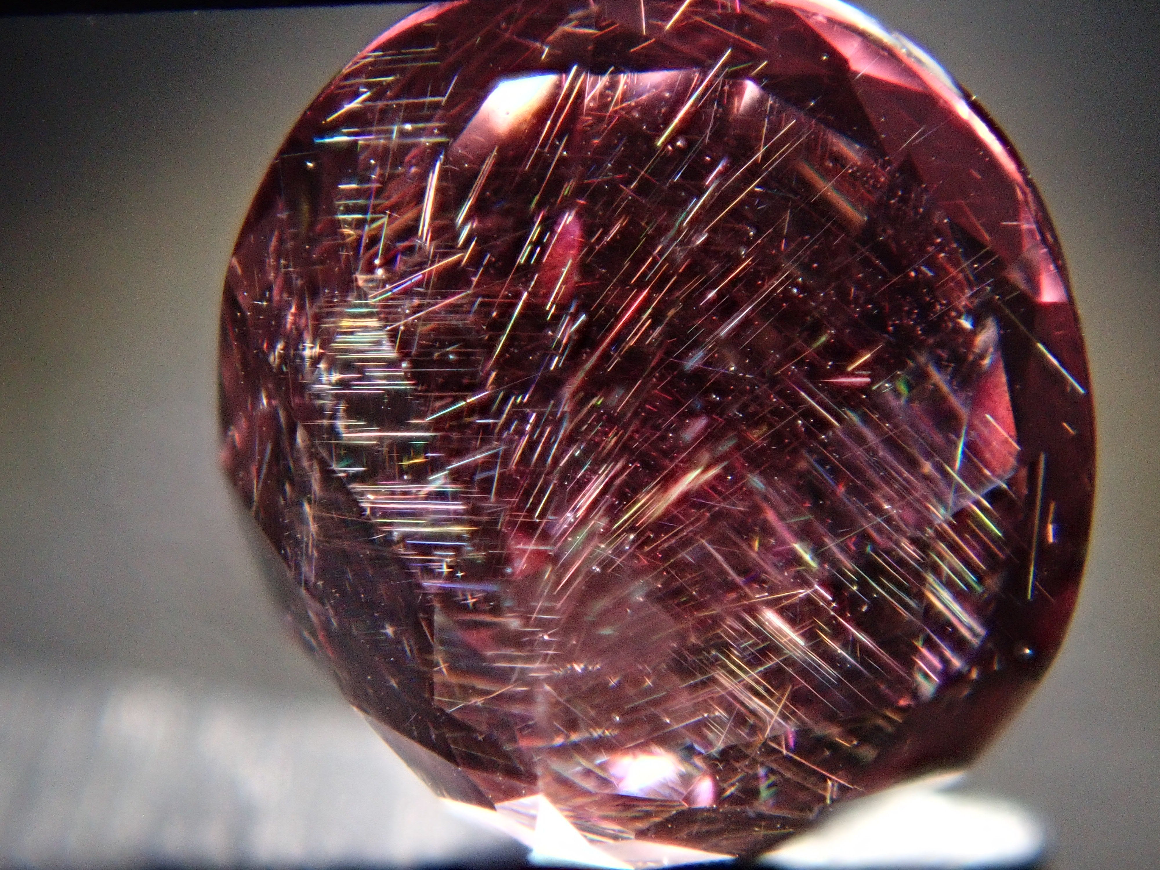 【12560367掲載】ドラゴンガーネット 1.181ctルース