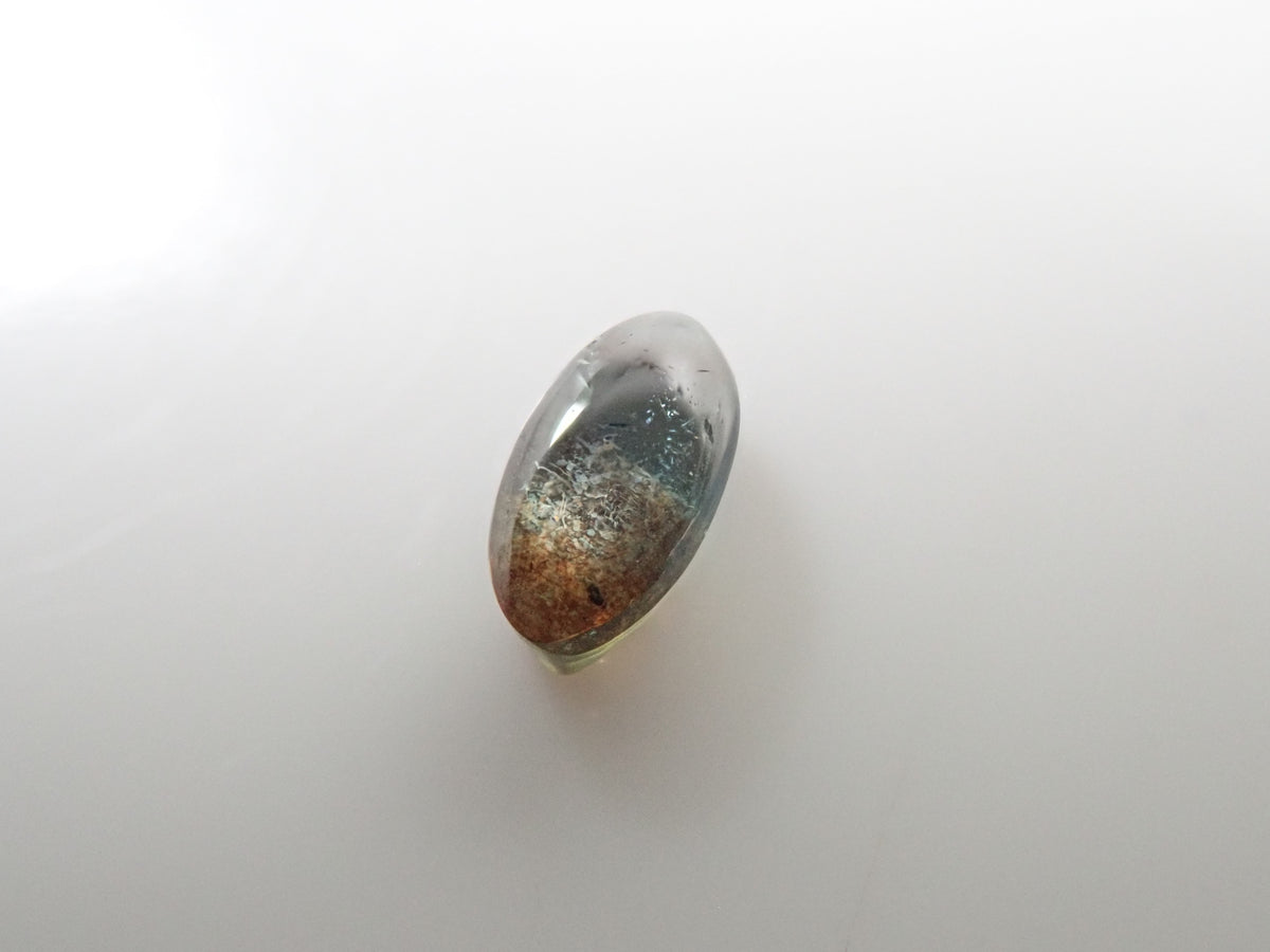 【12564334掲載】ケニア産□ケニア産ゴールドシーンサファイア 0.188ctルース