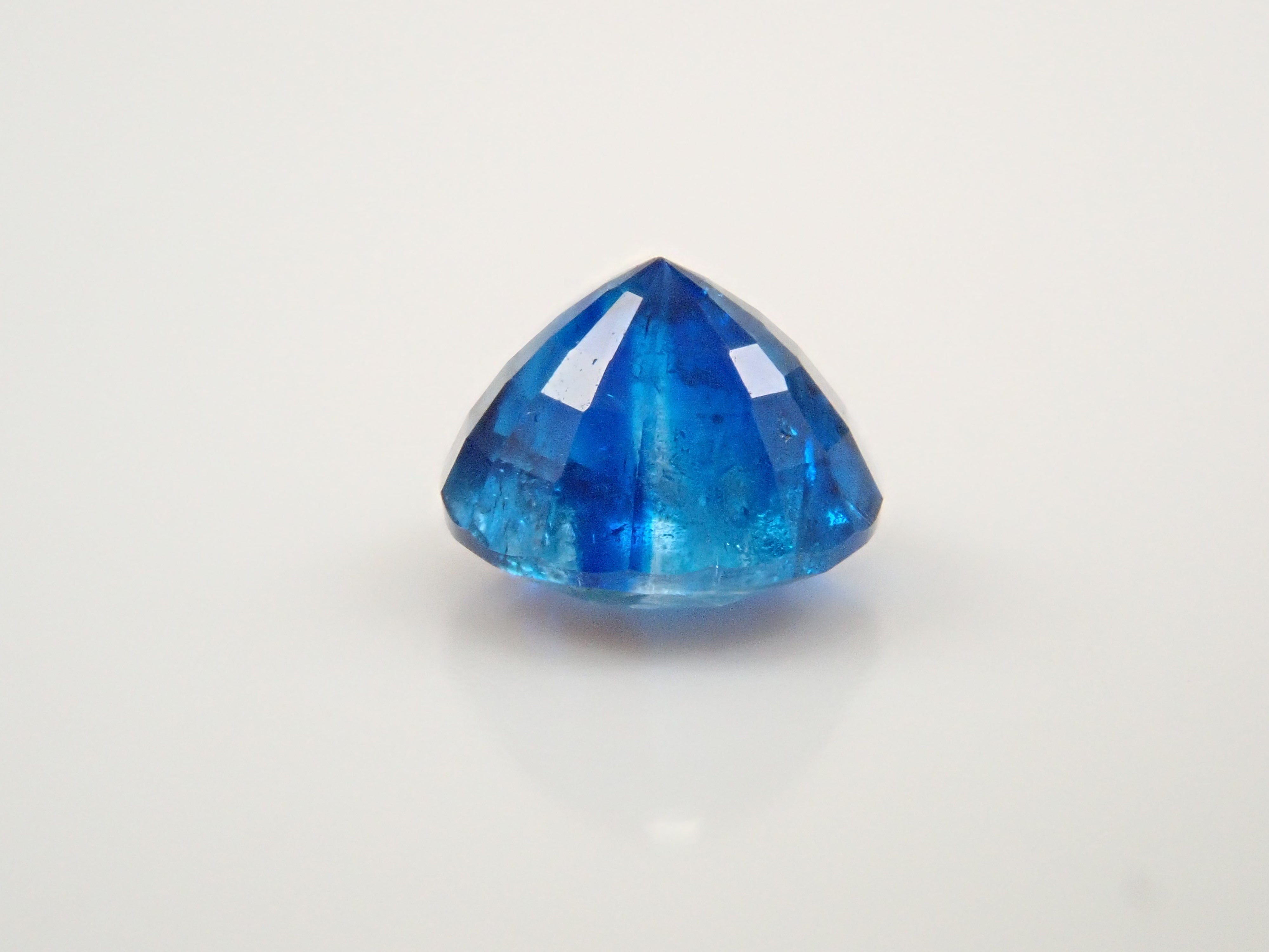 【12560352掲載】ジンバブエ産ユークレース 0.397ctルース