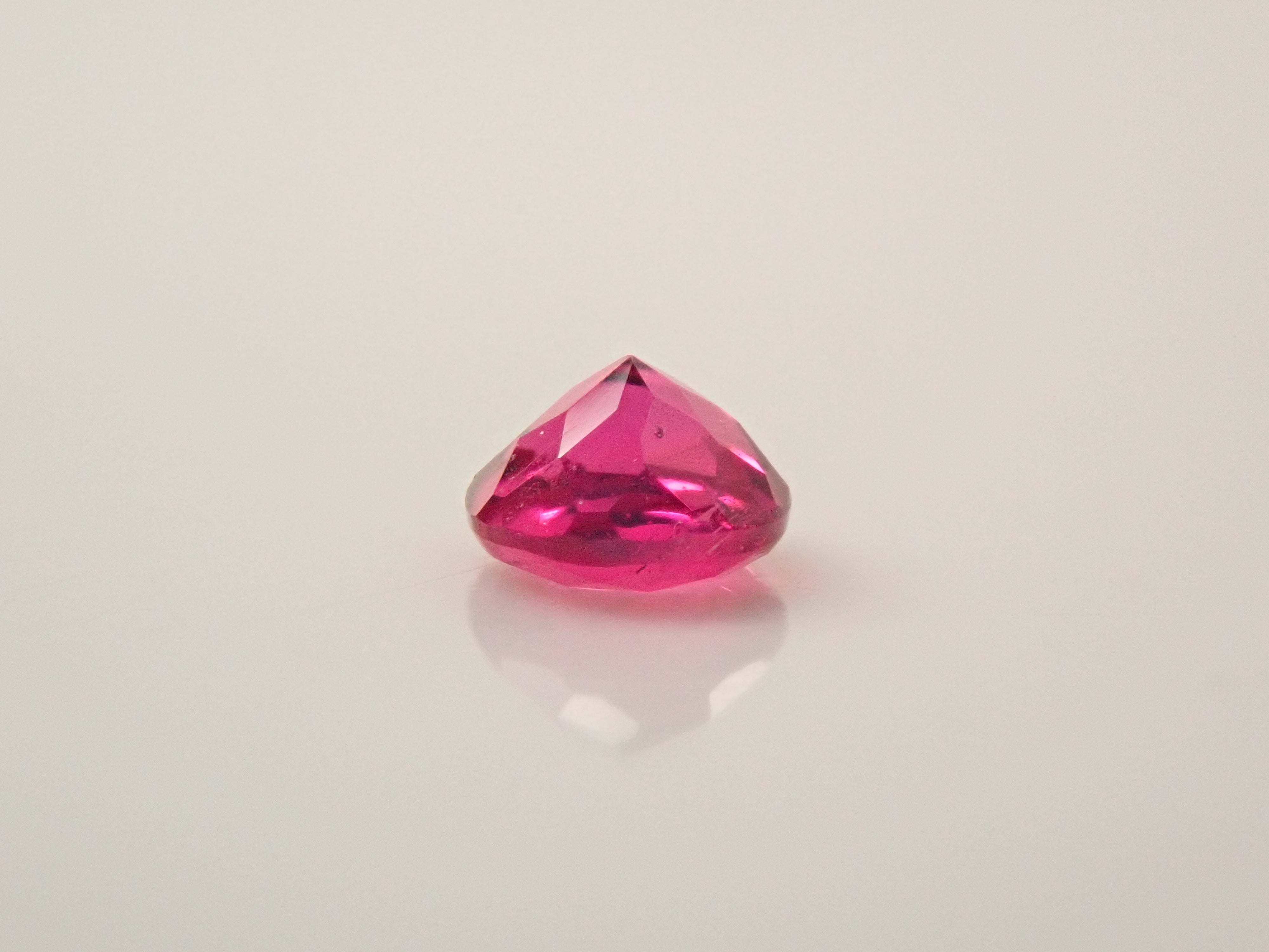 抽選販売091507_ノンオイルレッドベリル 2.5mm/0.050ctルース GIA