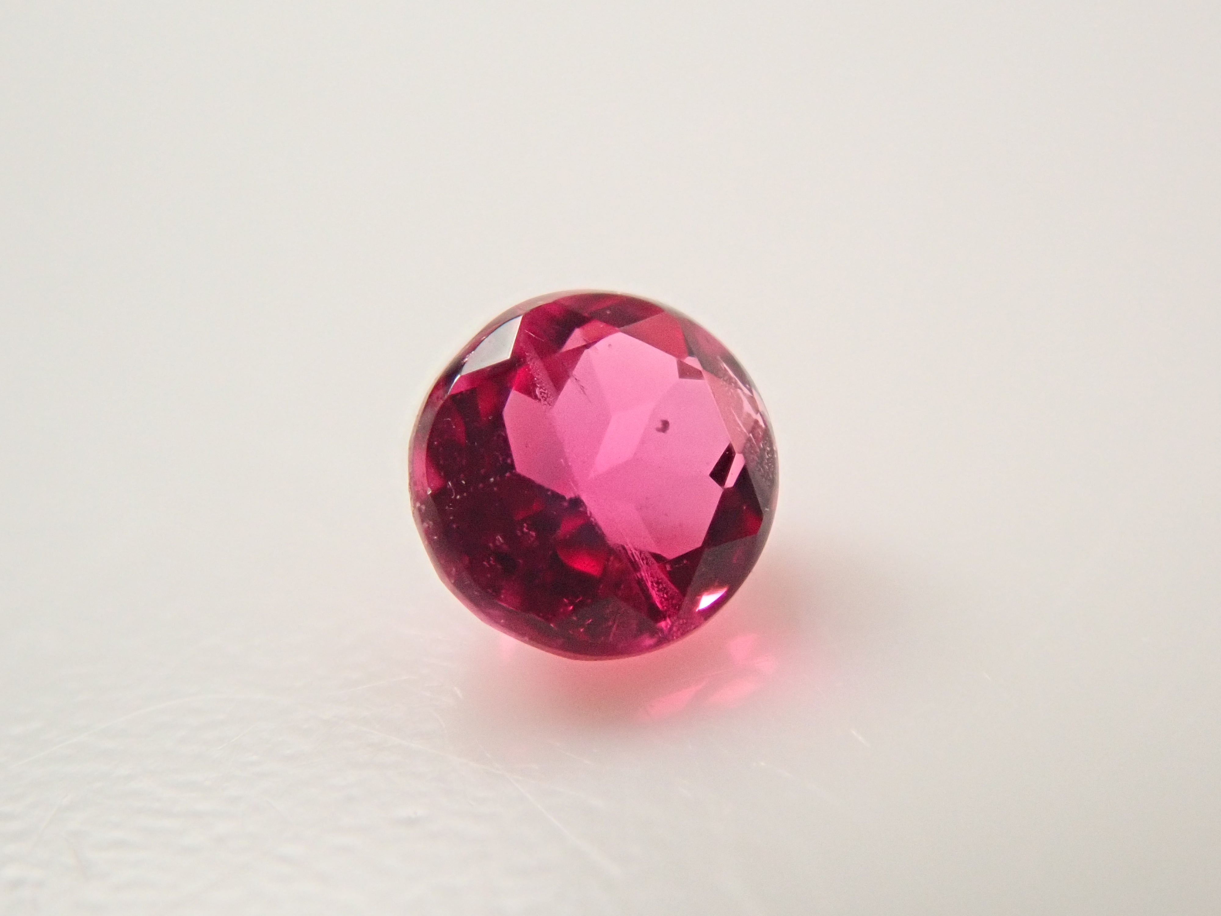 抽選販売091507_ノンオイルレッドベリル 2.5mm/0.050ctルース GIA