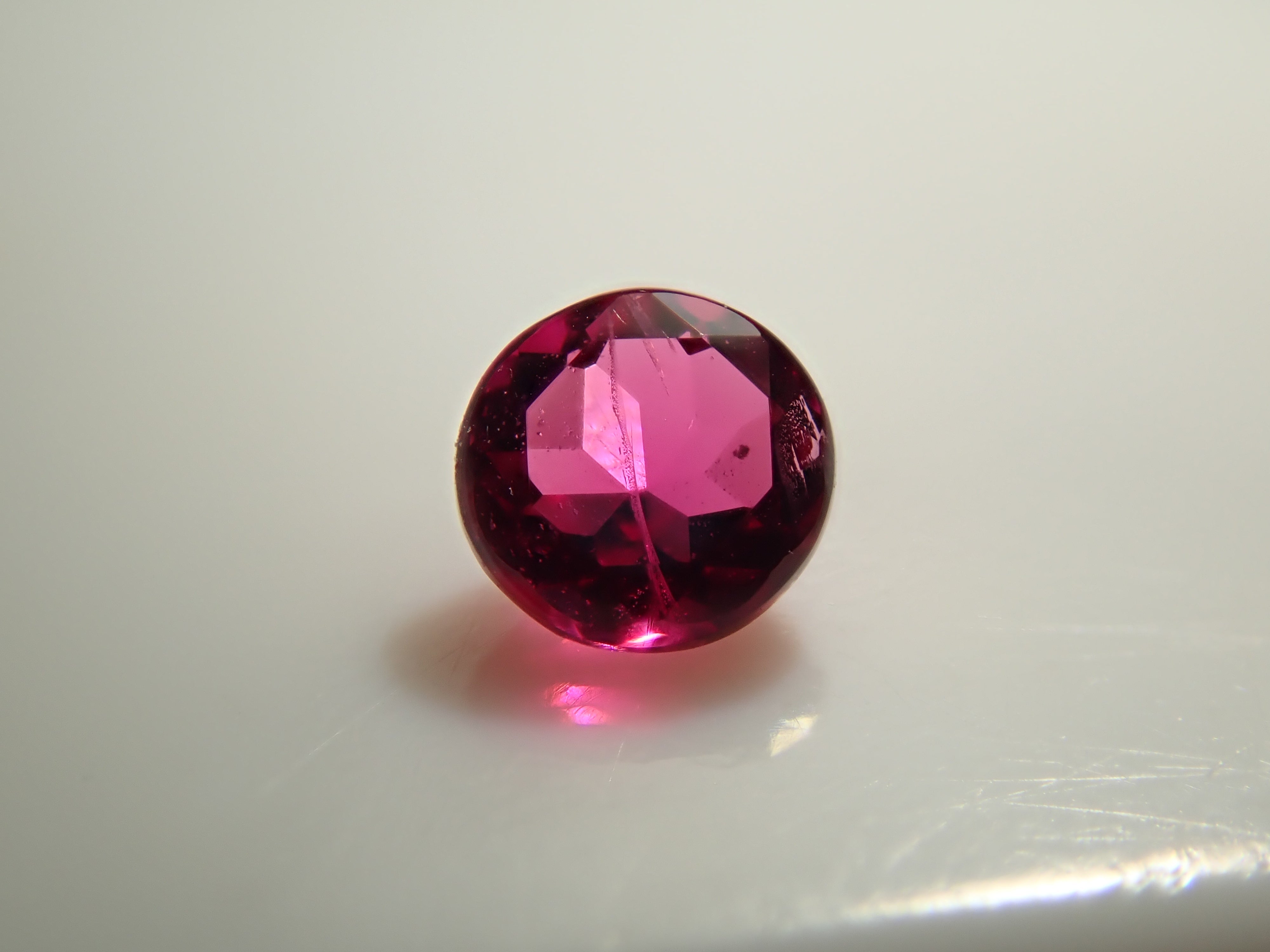 抽選販売091507_ノンオイルレッドベリル 2.5mm/0.050ctルース GIA